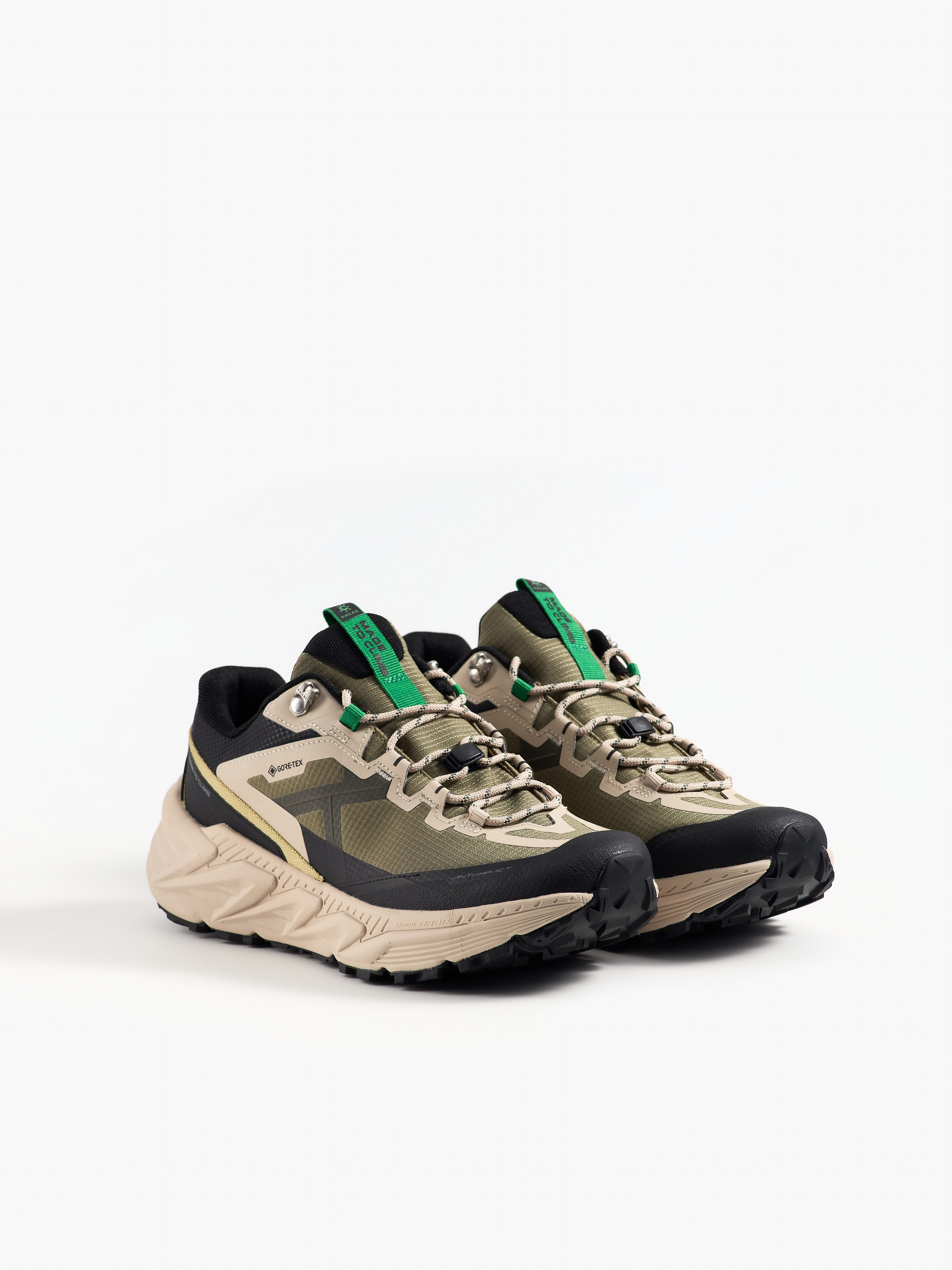 Съёмка обуви. Предметная фотосъемка в Алматы. Студия фото и видео съемки товаров