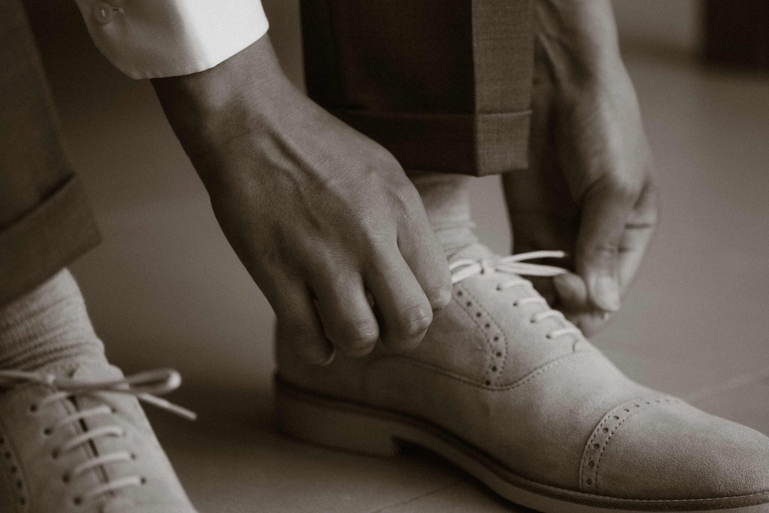 Mari & Tom. Paola wedding photographer / videographer in Barcelona