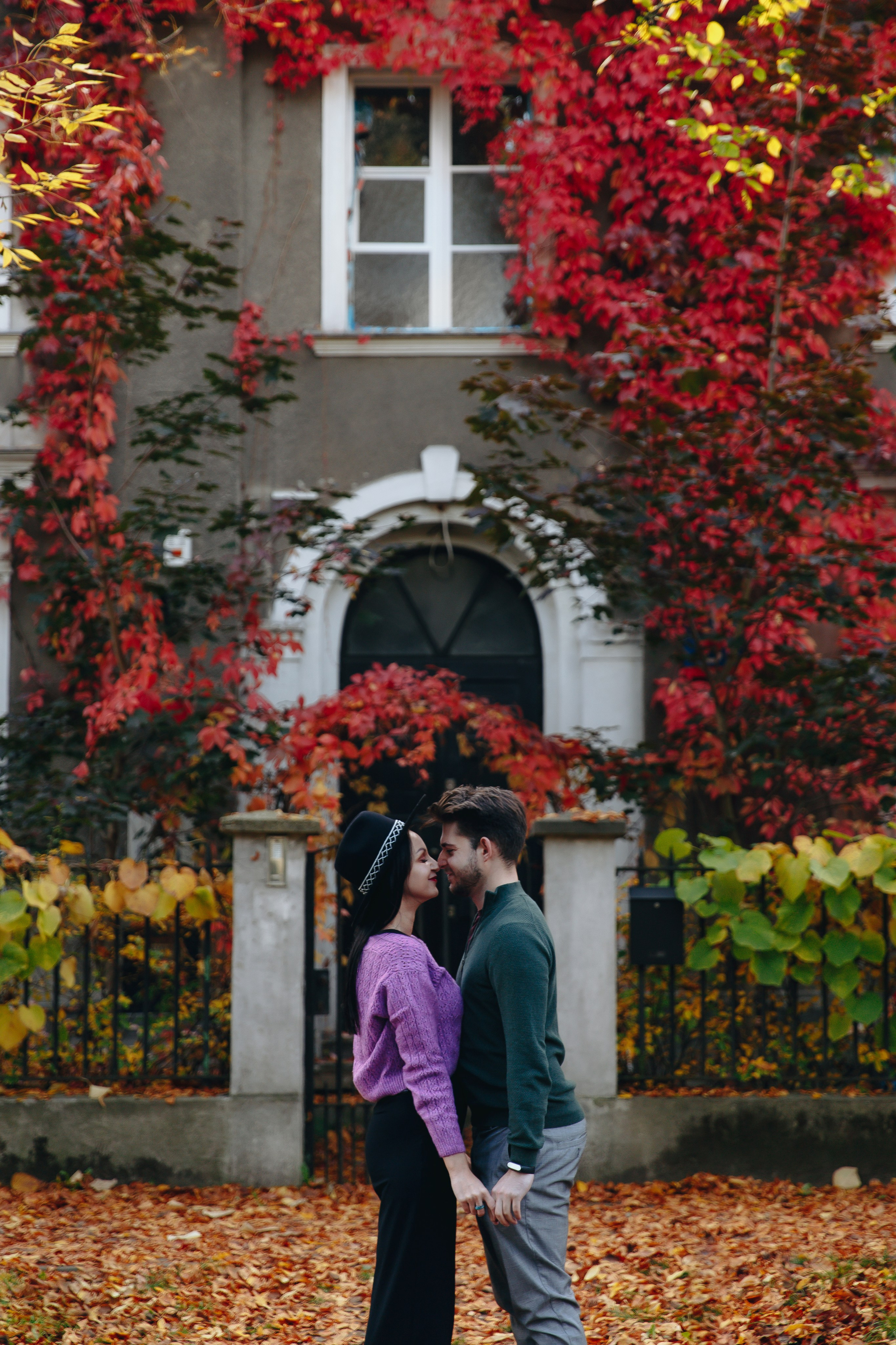 Pola + Kacper | Fall in Warsaw. Photographer in Los Angeles. Julia Ishmuratova