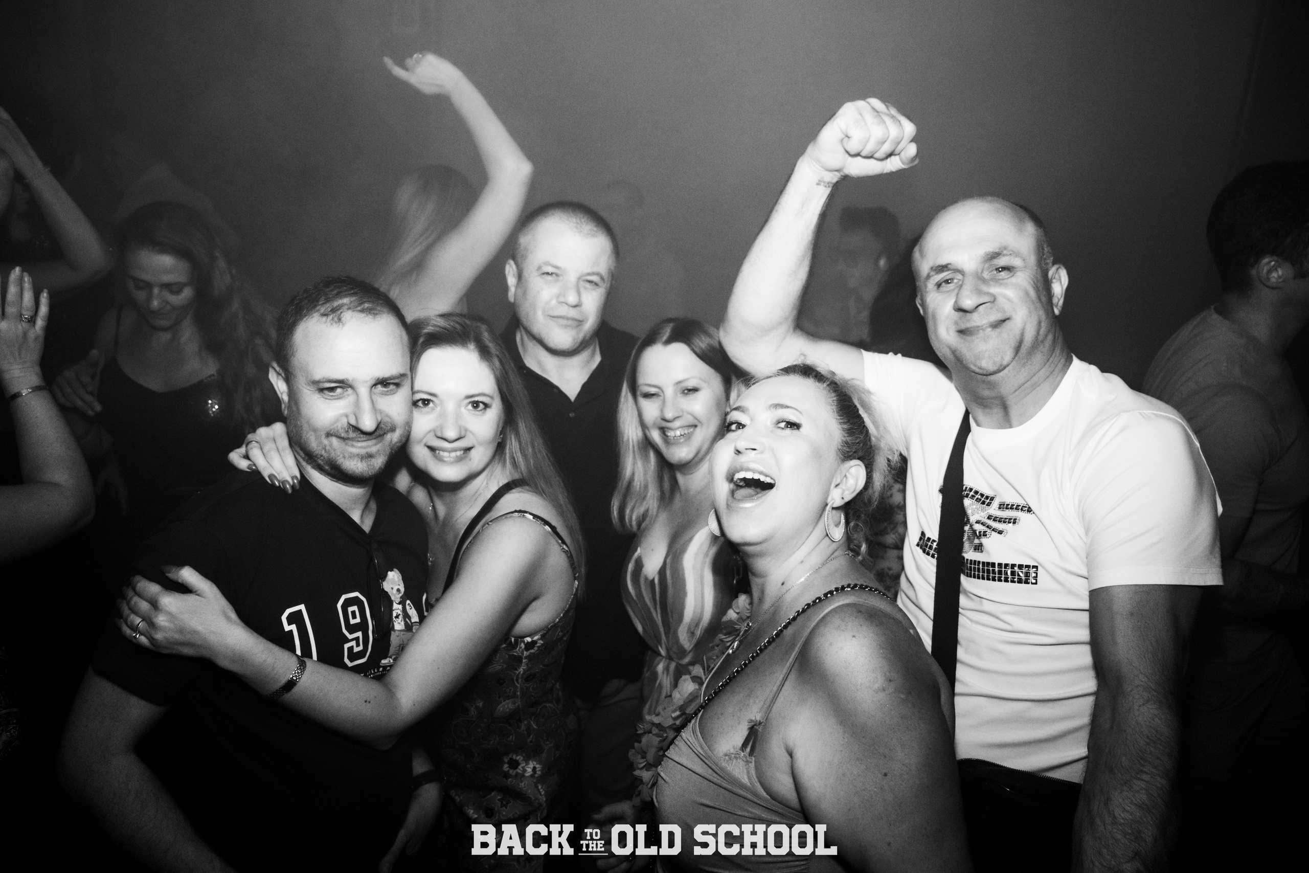 Back to the old school. Middle East Photo Agency — Photography & Event Magnets — סוכנות צילום והדפסת מגנטים לאירועים