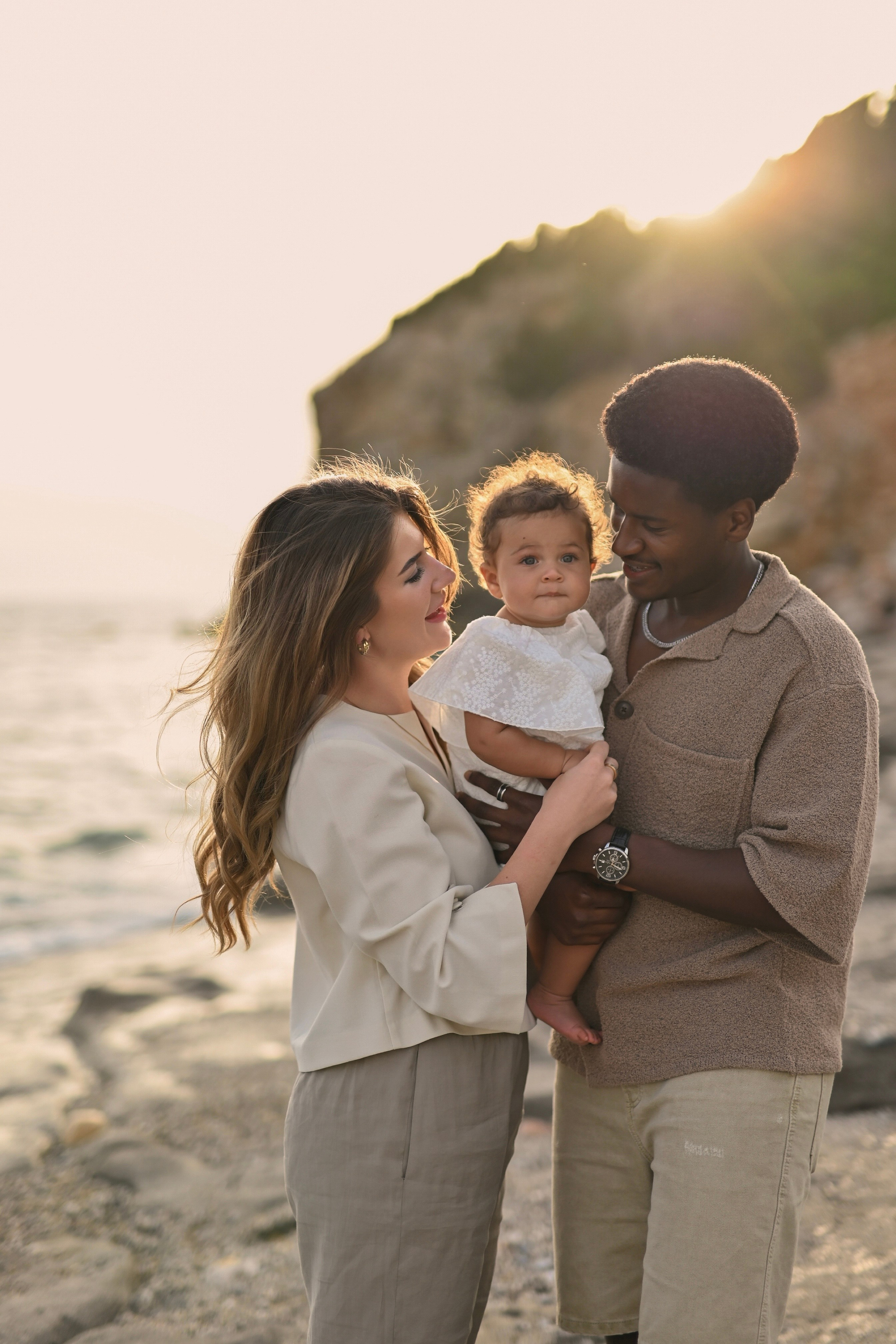 Семейная съемка на пляже Улаш. Фотограф в Алании (Аланье), Сиде, Манавгате. Турция