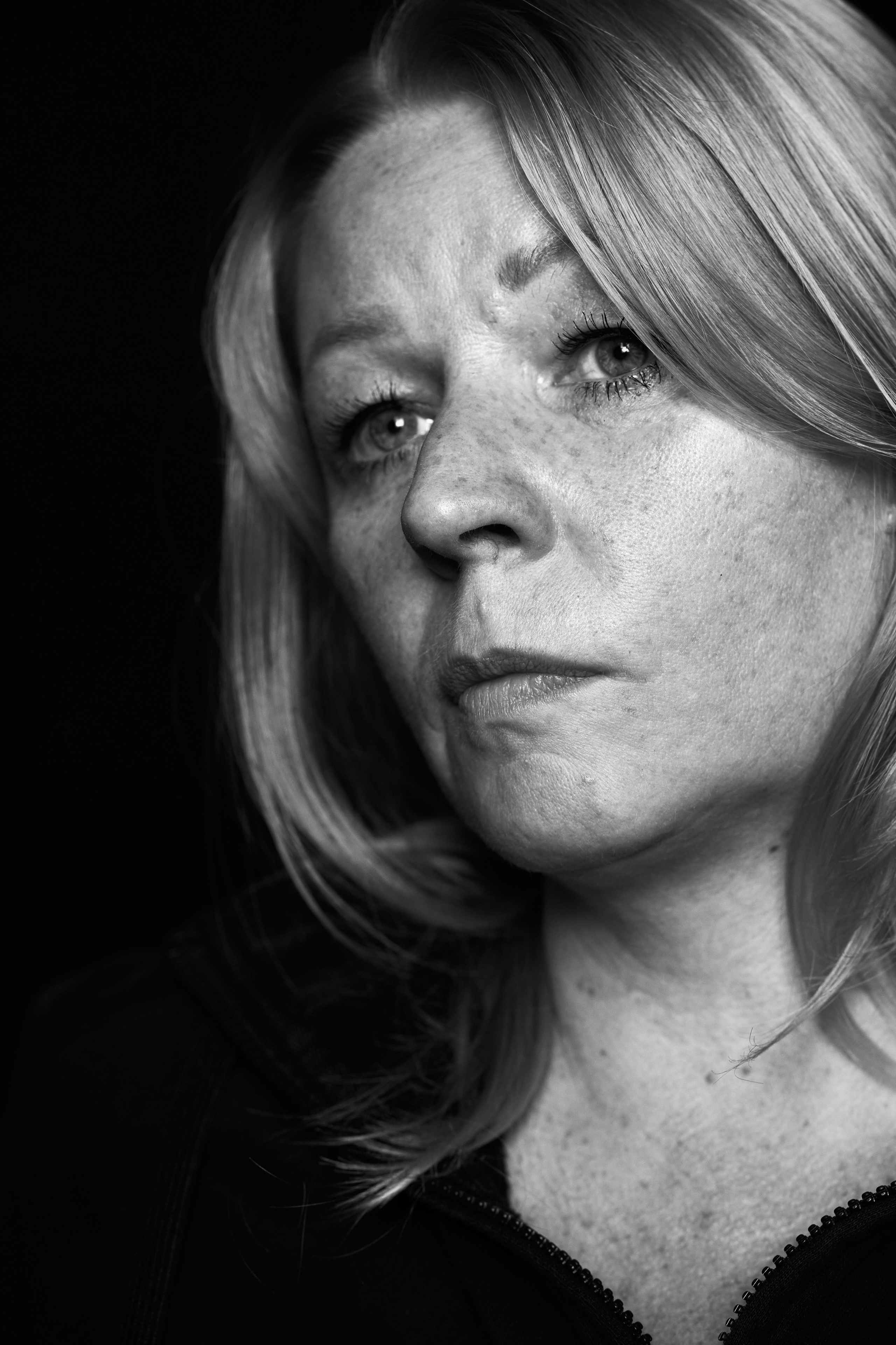 Portrait photographer in Riga. Photographer in Doha, Qatar