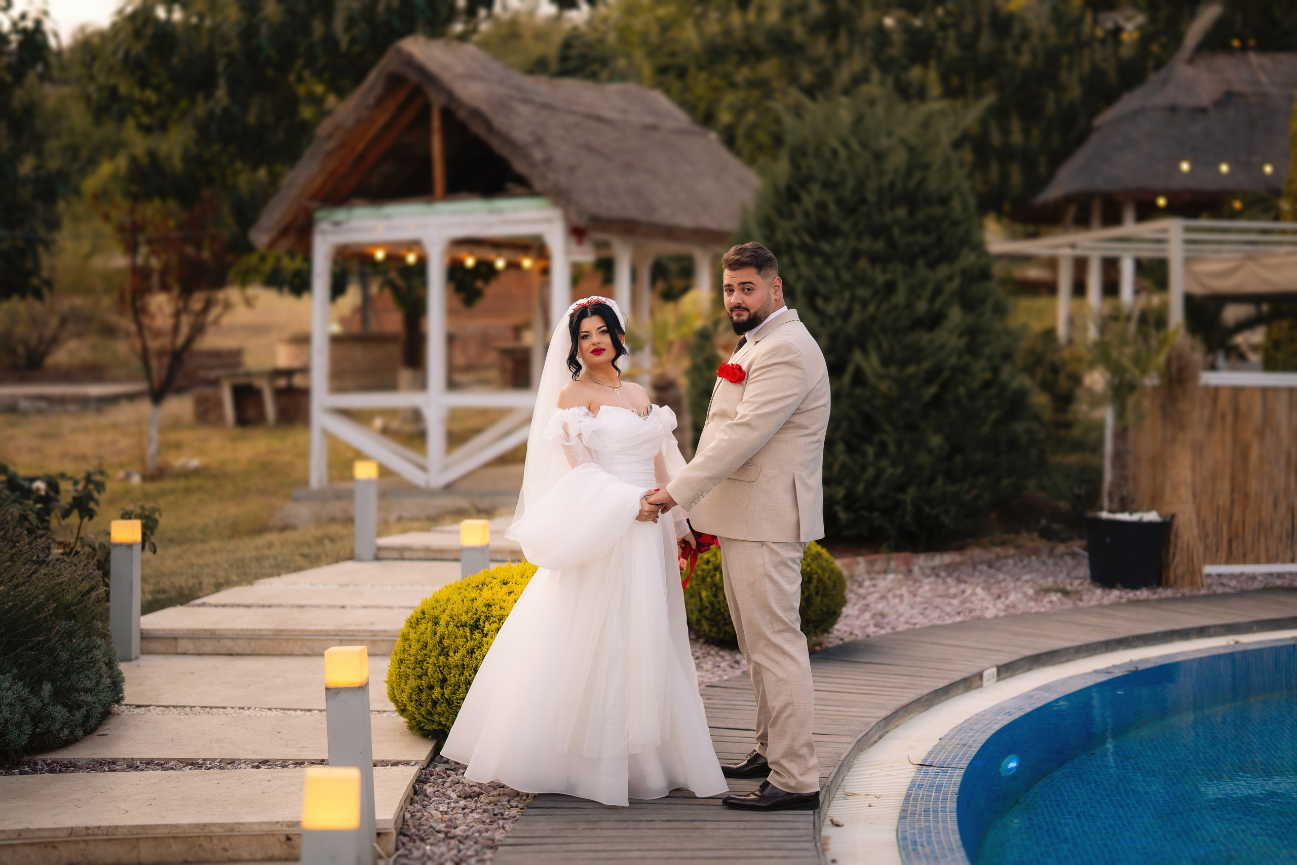Camelia si Andrei - Traditional Love Story. Fotografi de nunta in Bucuresti, Iulia si Stefan Ovidiu