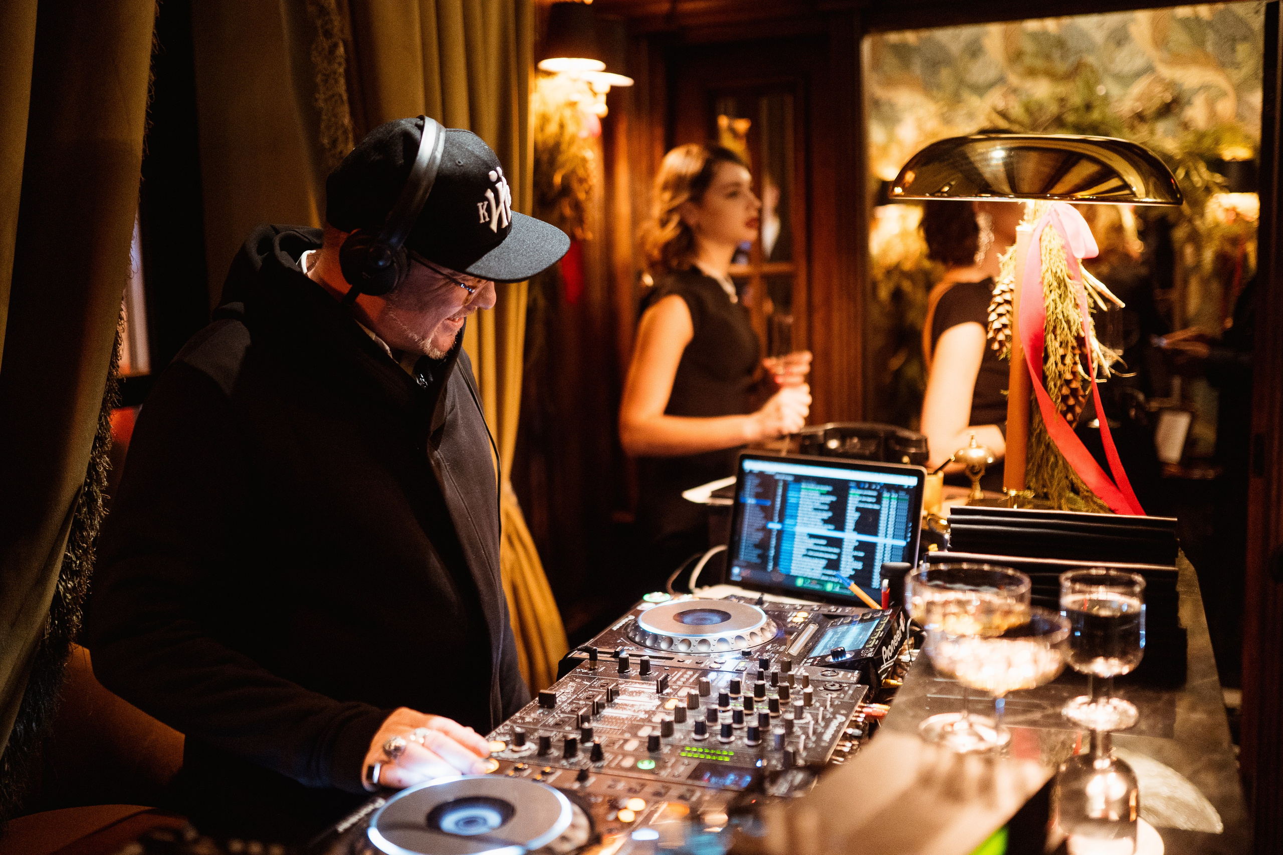 Saint Bar party. Kostiantyn Holinchenko. Reportage and portrait photographer