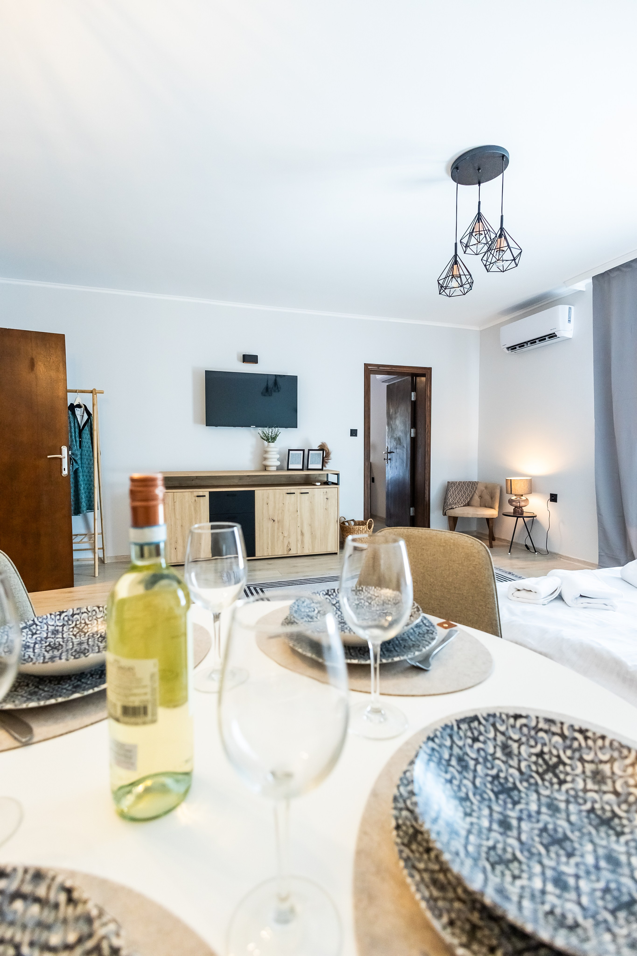 Хотел. Фотограф Ирина Йотова