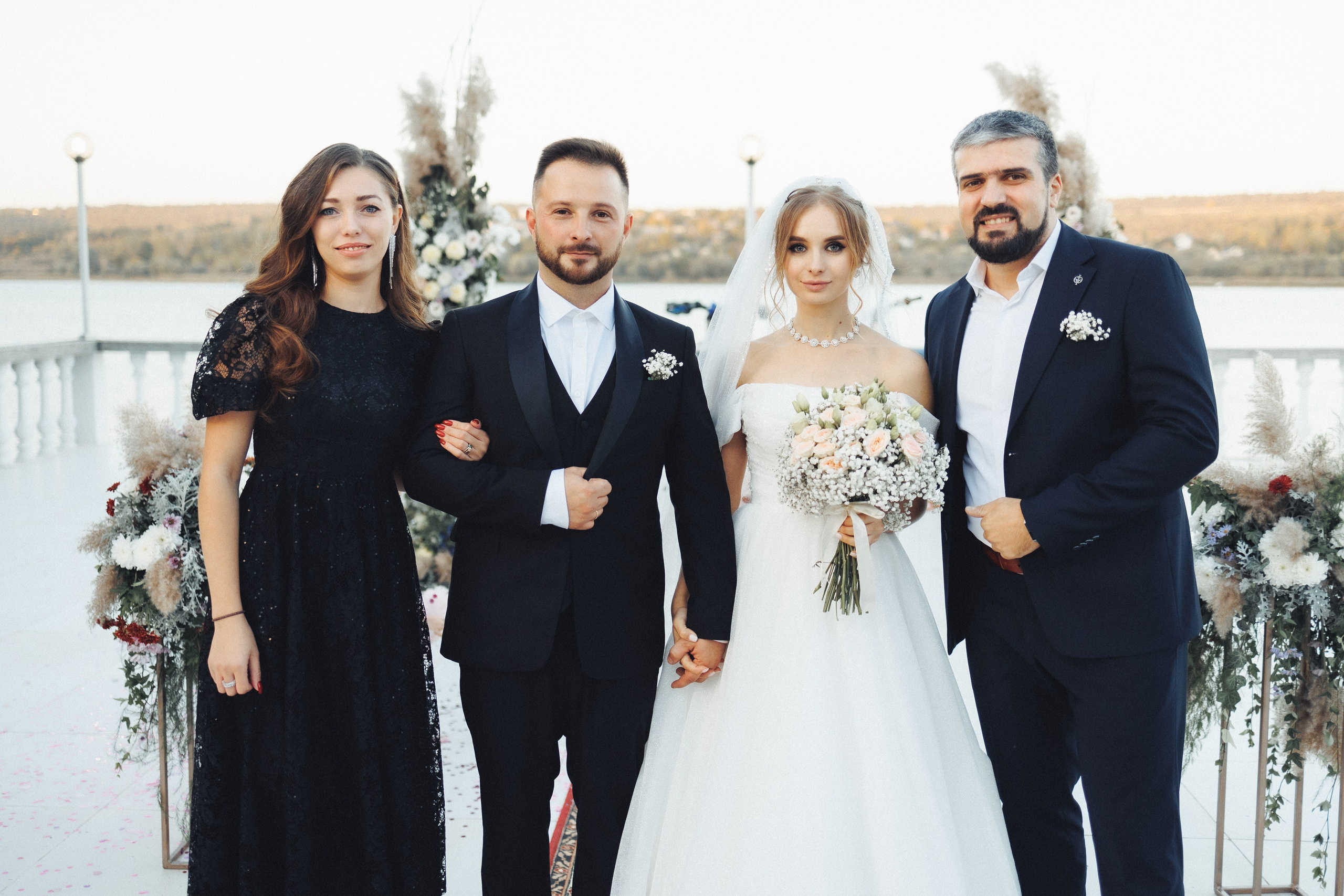 X & S. Fotograful evenimentului tău