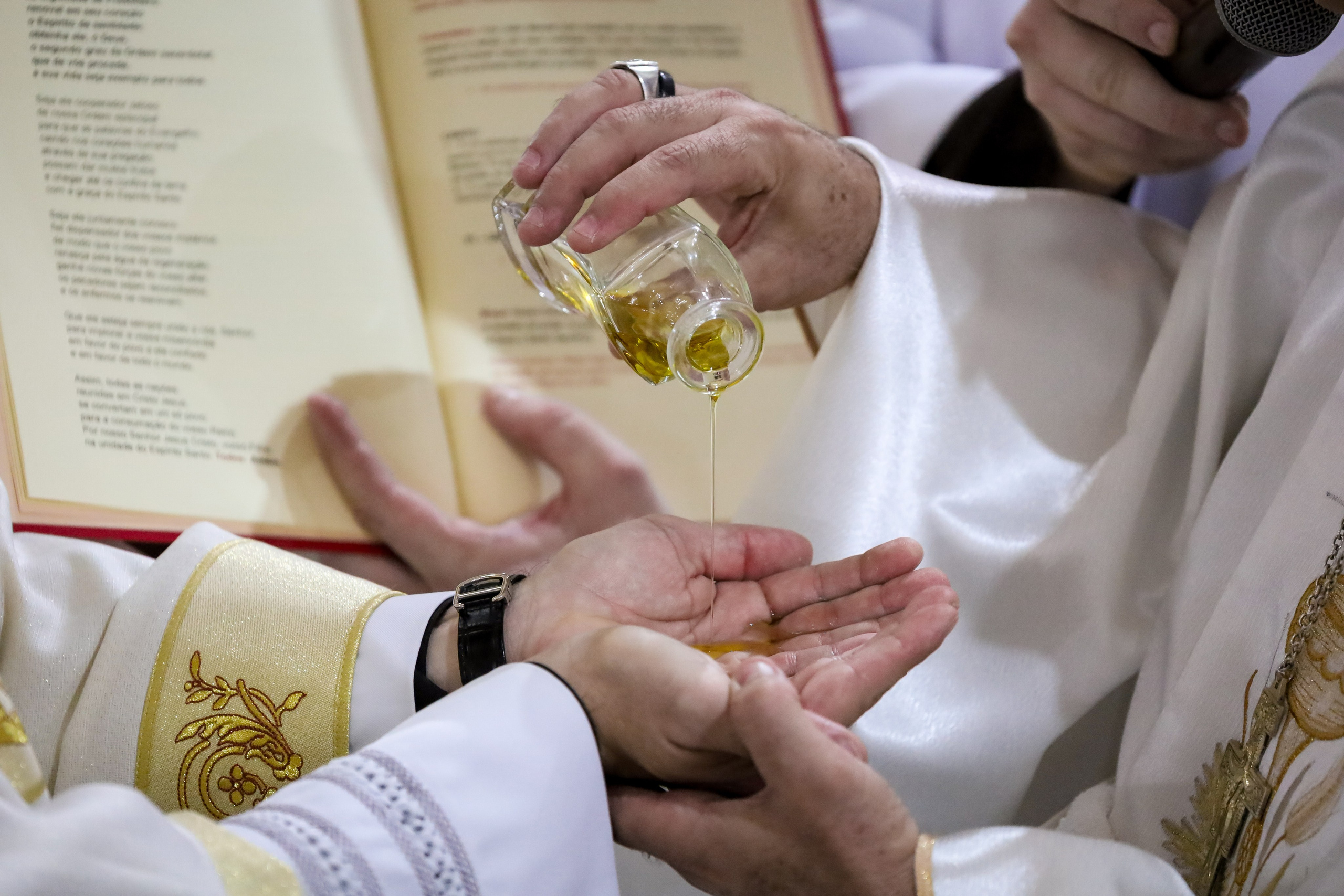 Ordenação Sacerdotal. Fotógrafo de momentos Sagrados