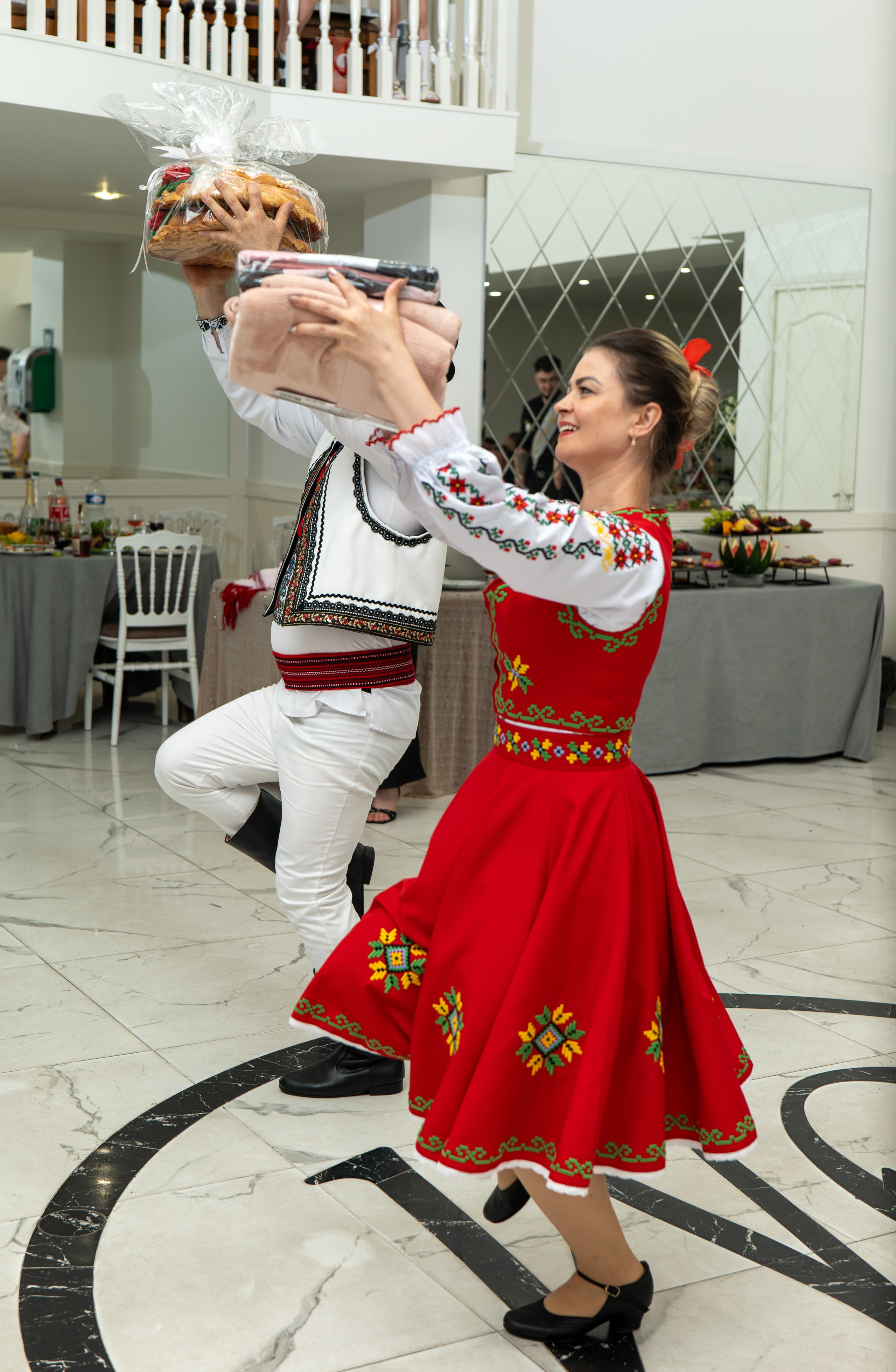 Valeriu & Olesea. Fotograful și Cameramanul familiei dvs în Franța Paul Photographer
