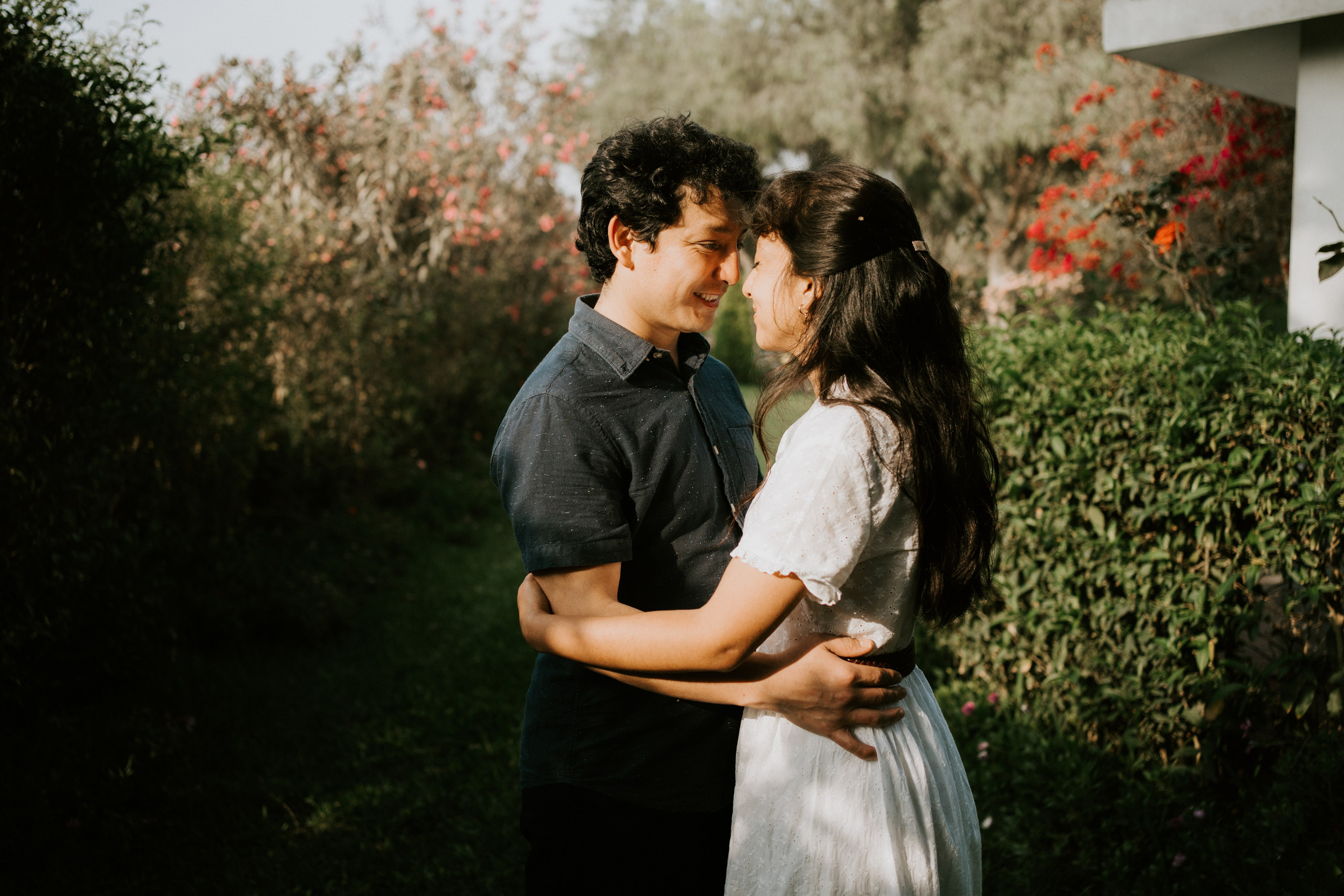 Freyre y Yefel. Fotógrafo de Bodas en Lima | Ronhy Altamirano. Fotografía narrativa y cinematográfica para bodas, quinceañeras y eventos exclusivos