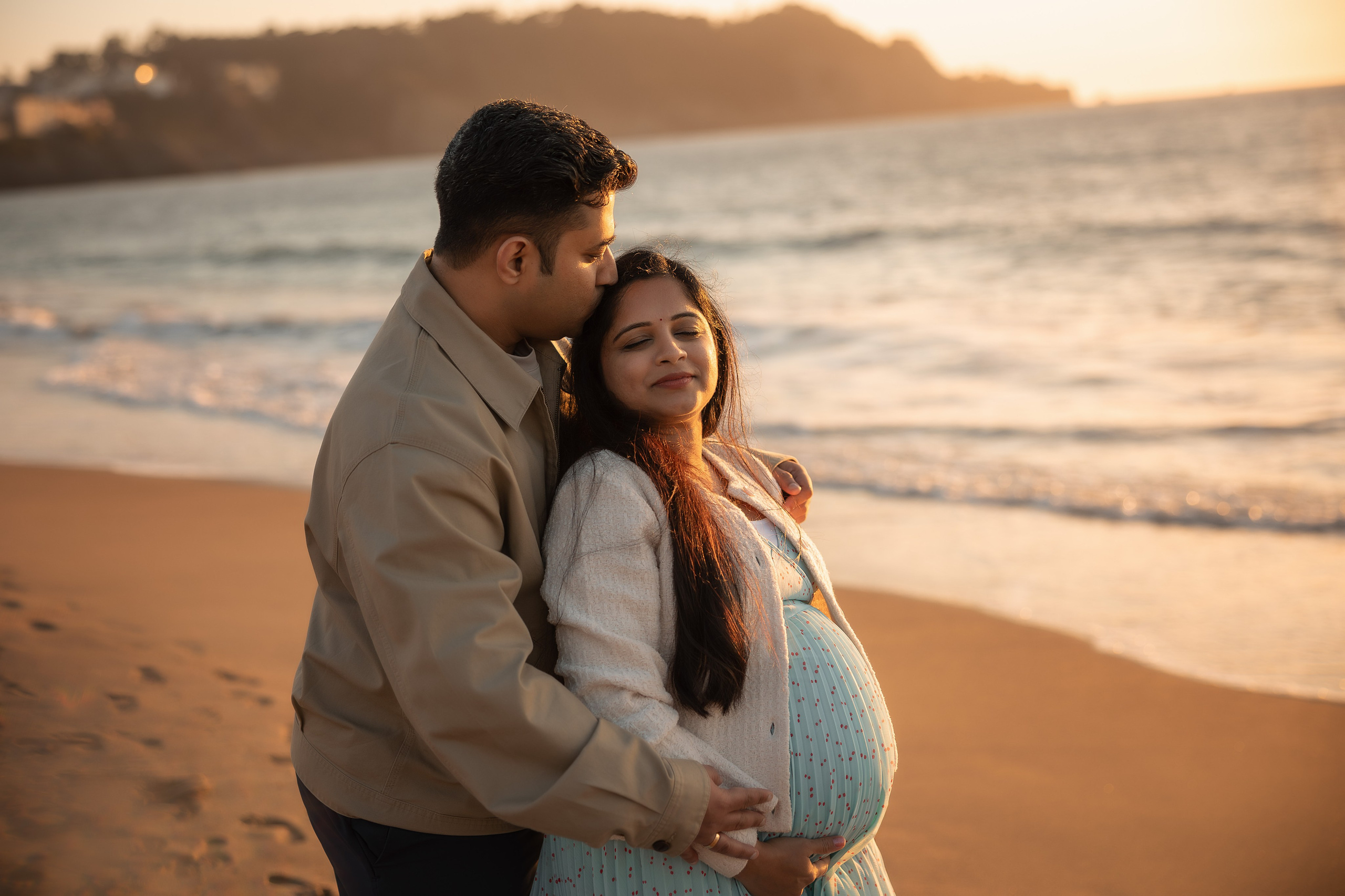 FAMILY & MATERNITY PHOTOGRAPHY. Couples & Families photographer in Bay Area, San Jose, California