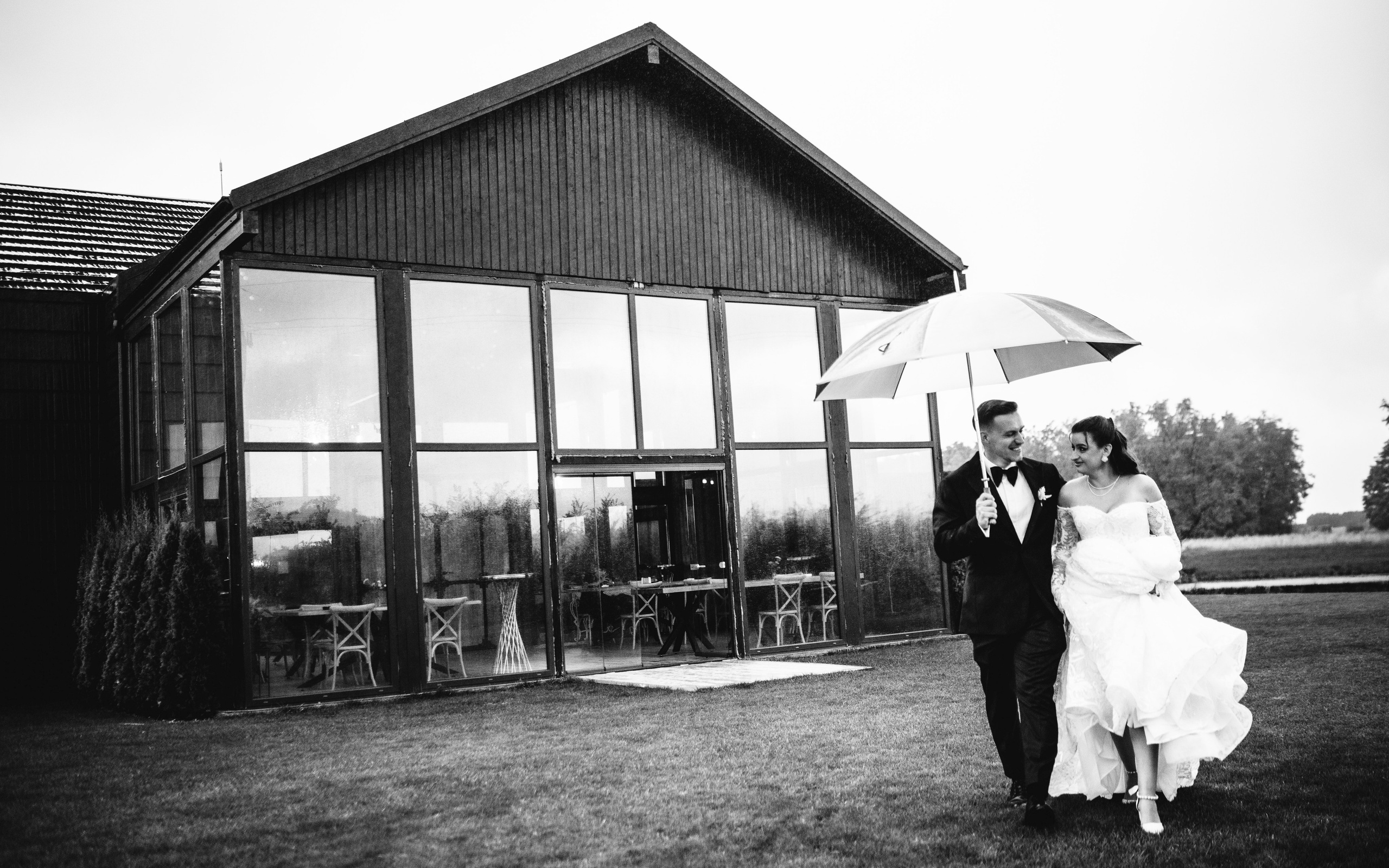 🤎 E l i s a & O v i d i u — Wedding Day Preview. Wedding & Family Photographer