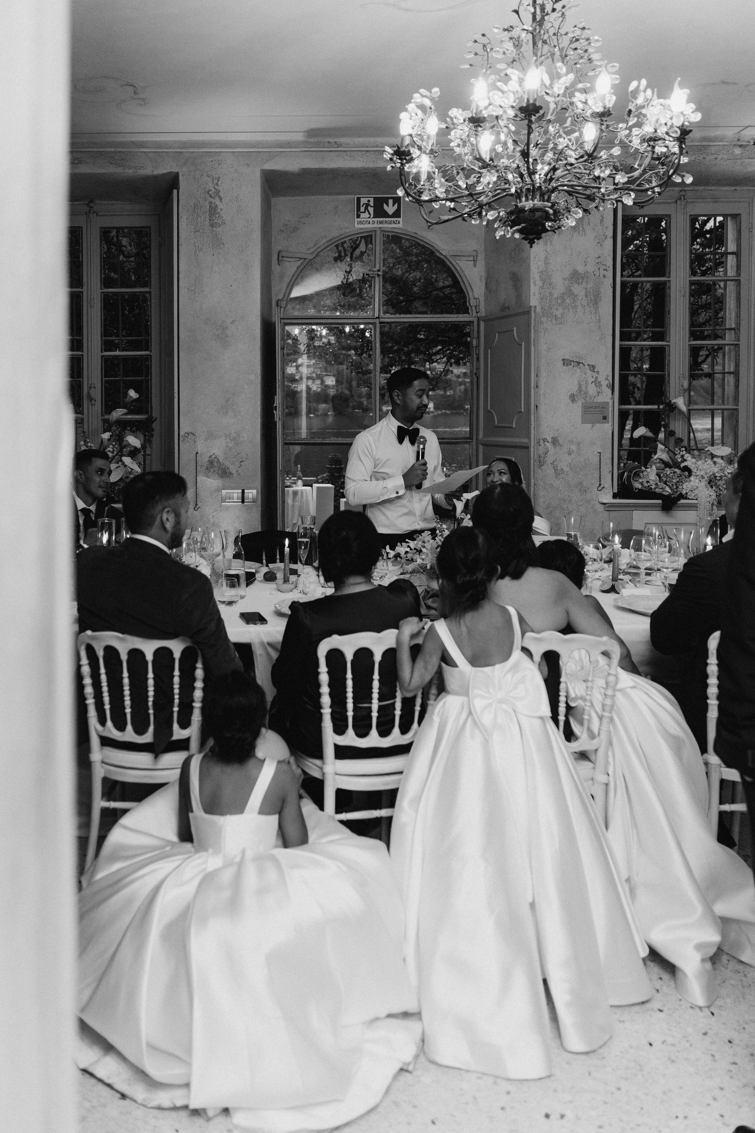 BEATRICE AND RAFAELE_LAKE COMO_Villa Regina Teodolinda. PHOTOGRAPHER IN ITALY