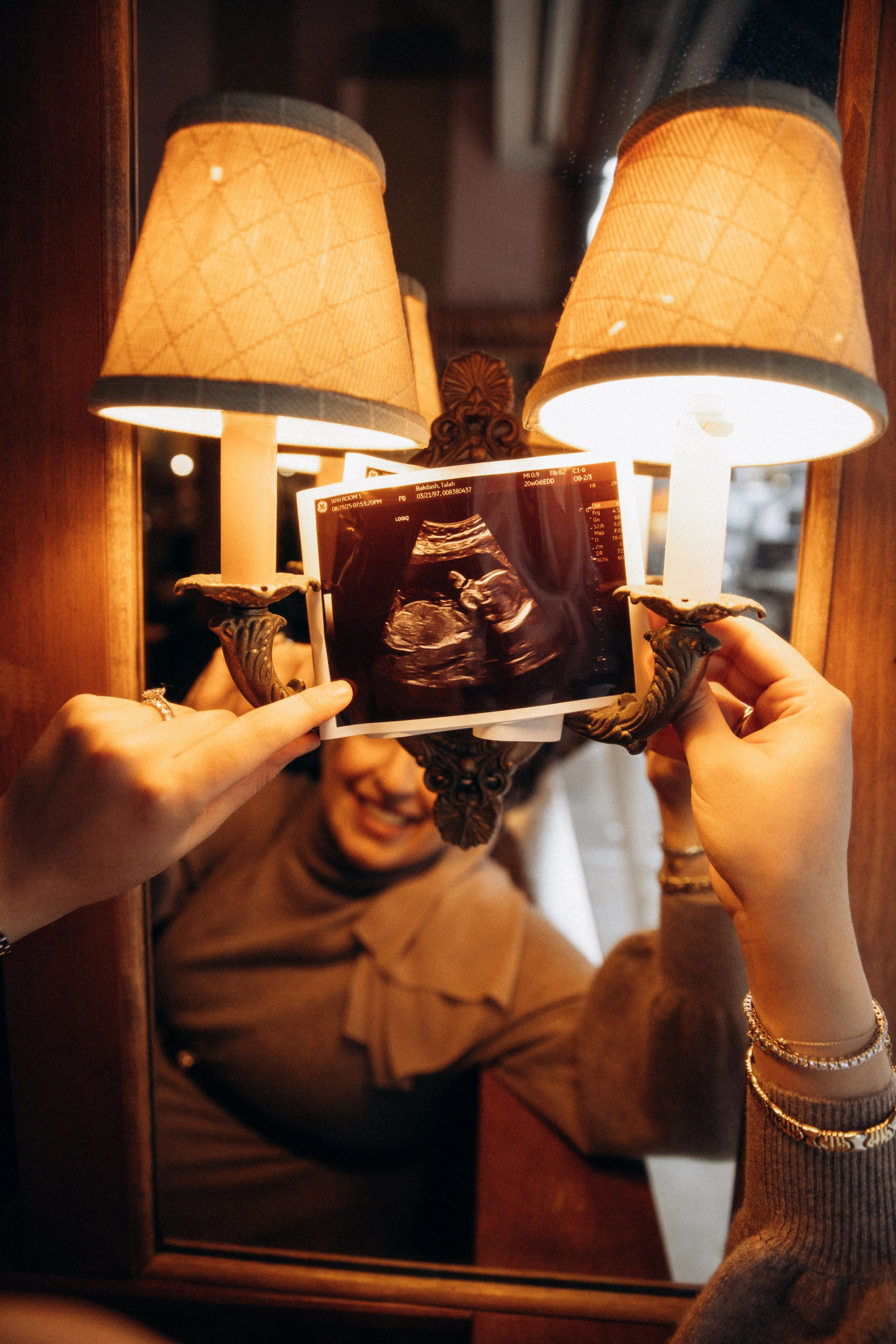 Winter Pregnancy Photoshoot | Bacon Hill, Boston