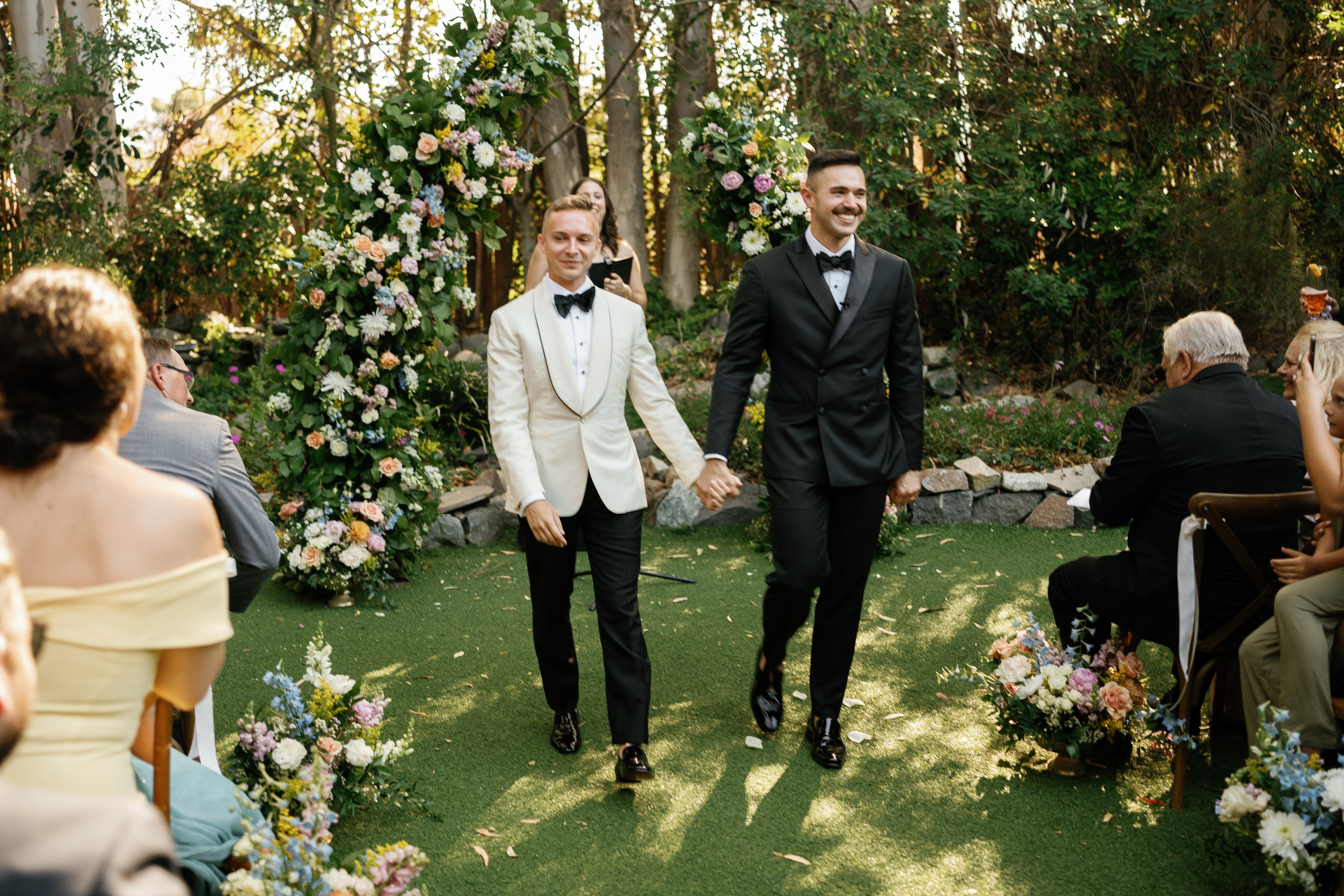 LGBT wedding photographer in California. Wedding Photography & Videography Team in California, Los Angeles, San Francisco, San Diego and Travel