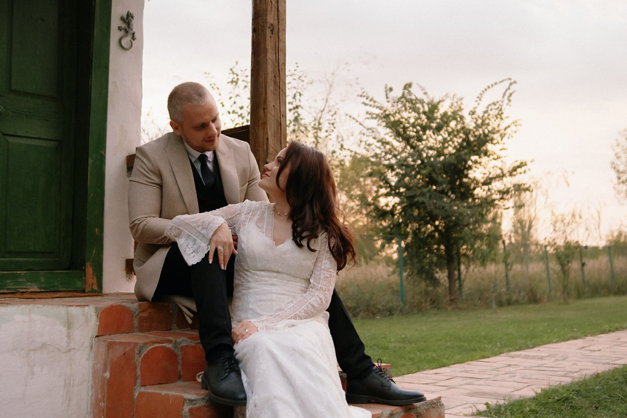 Ana & Eugeniu. STORYCATCHERS