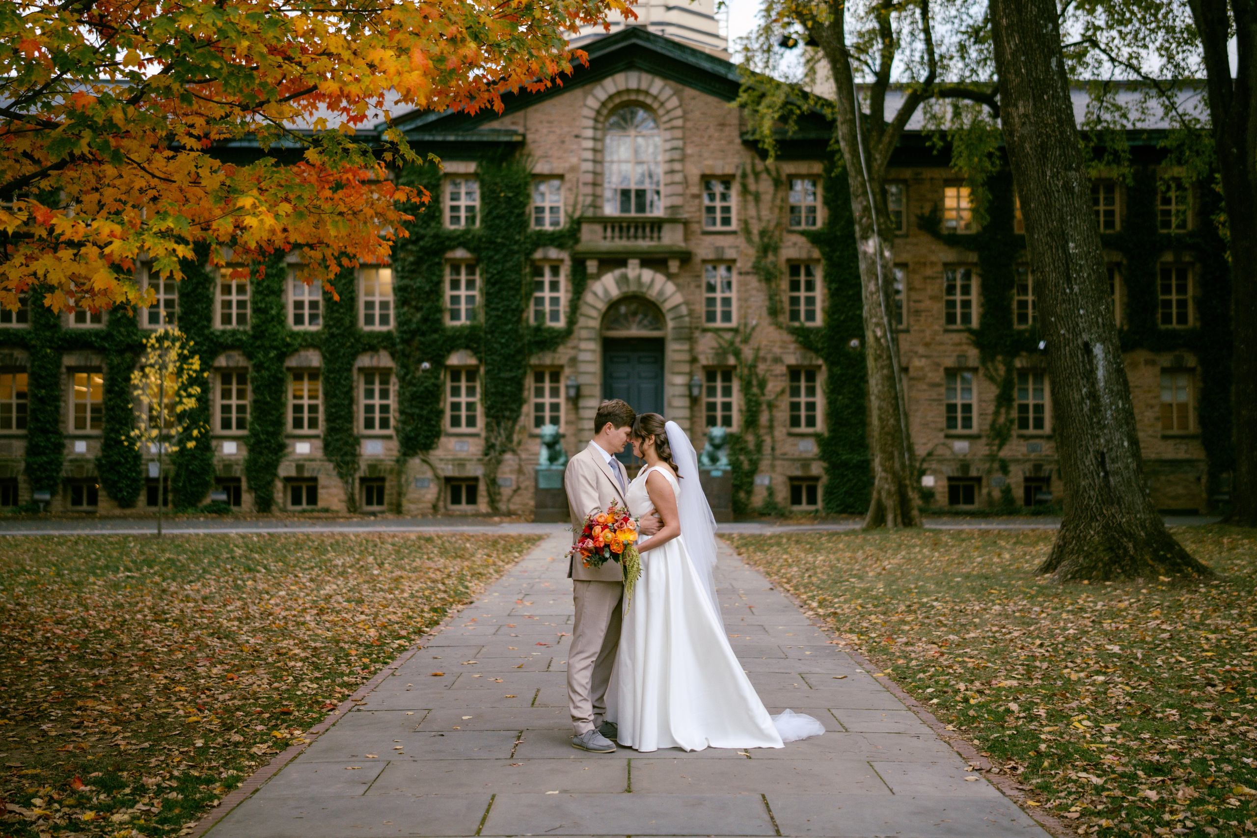 WEDDINGS/ELOPEMENTS. Ljova She Photography | This website is dedicated to wedding, couple, and proposal photography