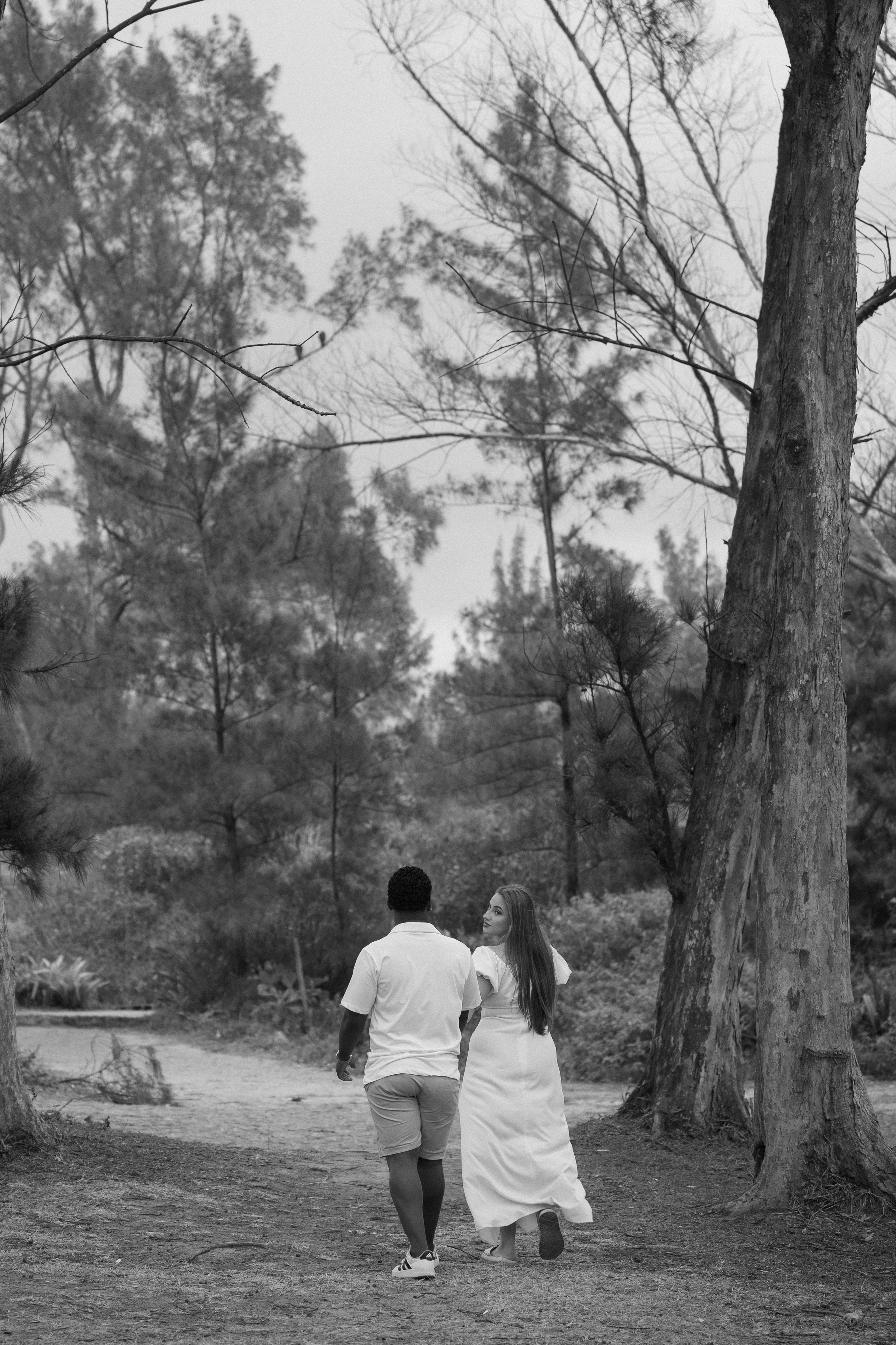 Thaís e Lenyson. Larissareisfotografa