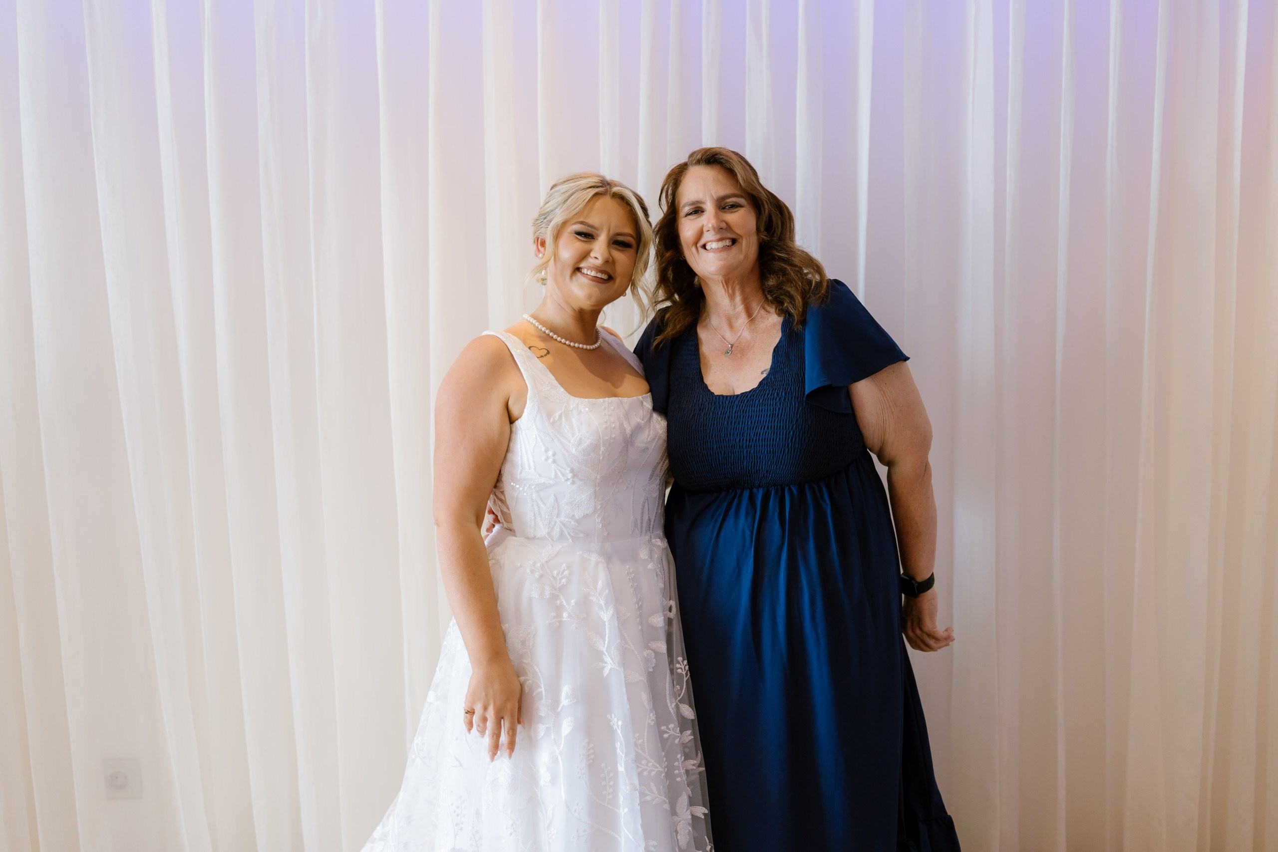 Ethan & Alyshia. Female Photographer in Bali