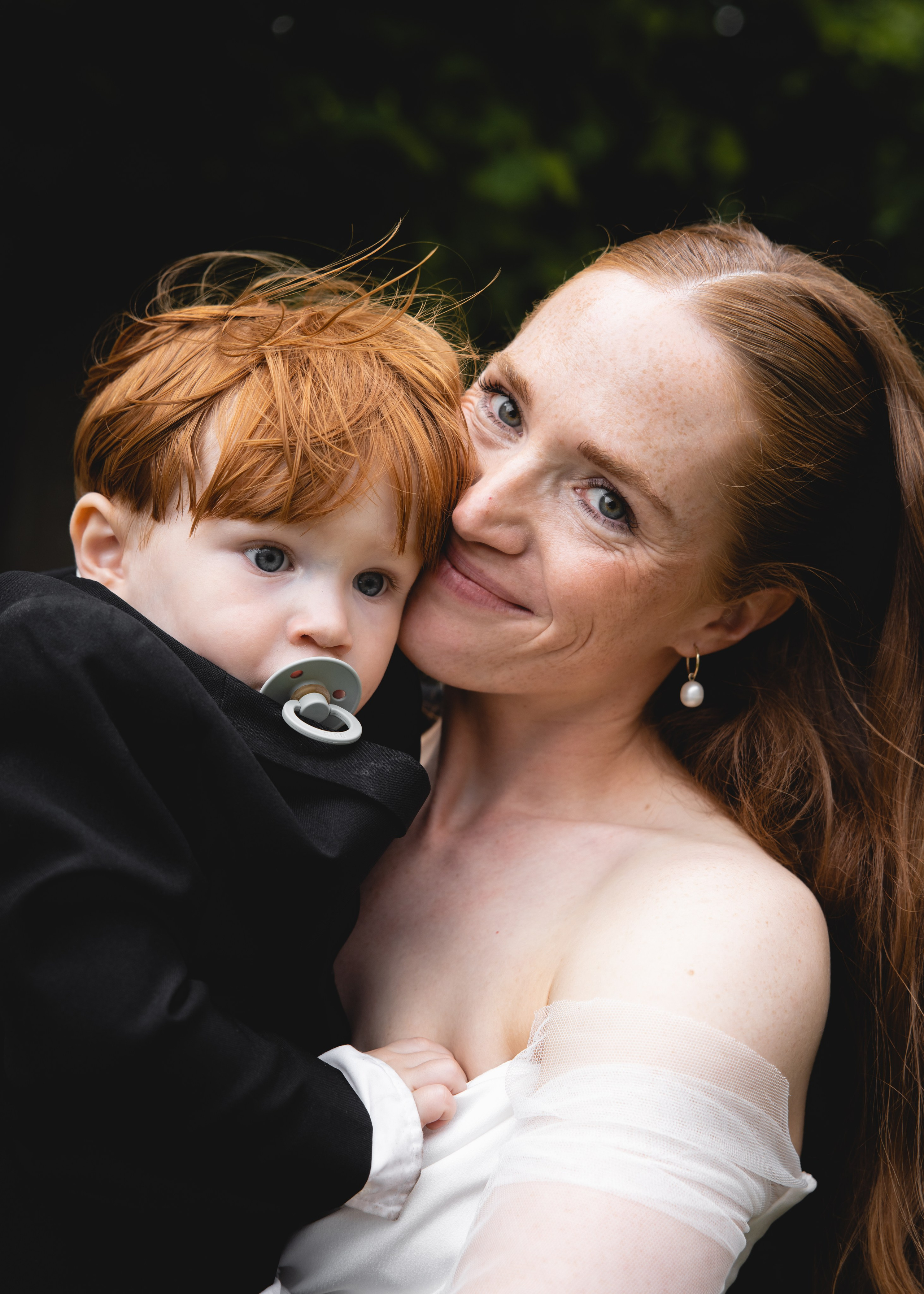 Sofia and Brandon. Professional wedding photographer in Copenhagen, Denmark — Julia Byron