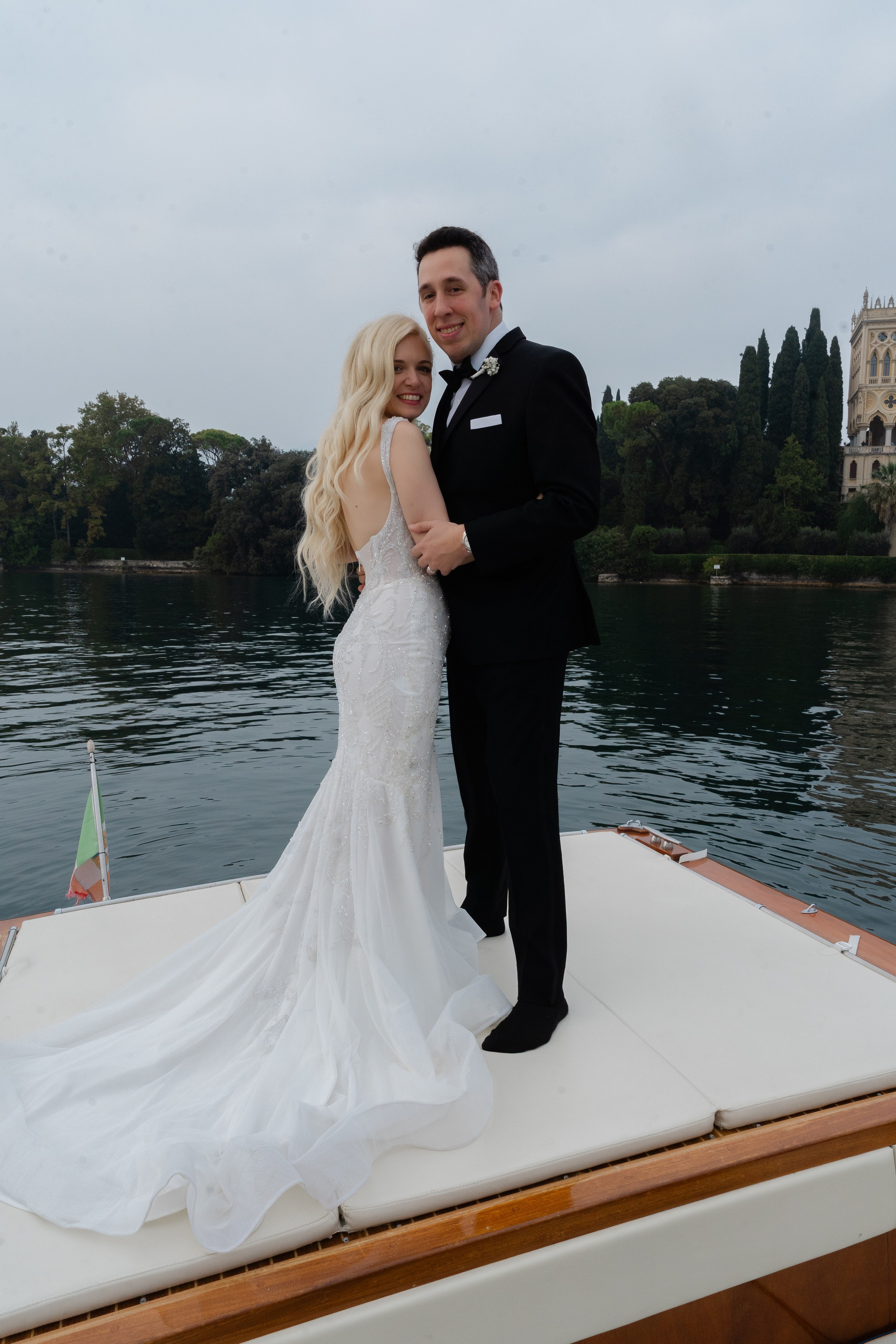 LINDSEY AND ROBERT _LAKE GARDA. PHOTOGRAPHER IN ITALY