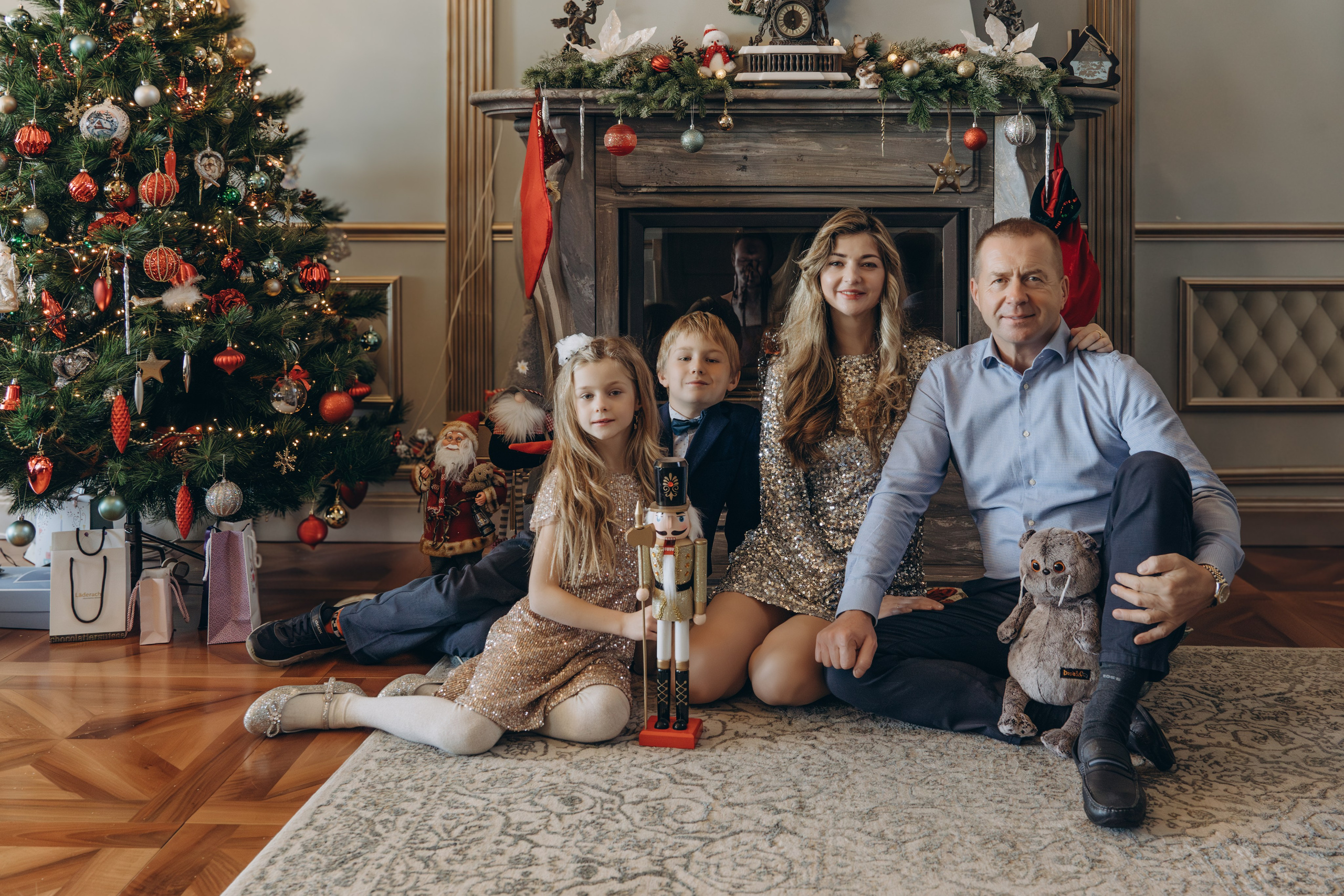 XMAS FAMILY SHOOTING. PHOTOGRAPHER IN ITALY