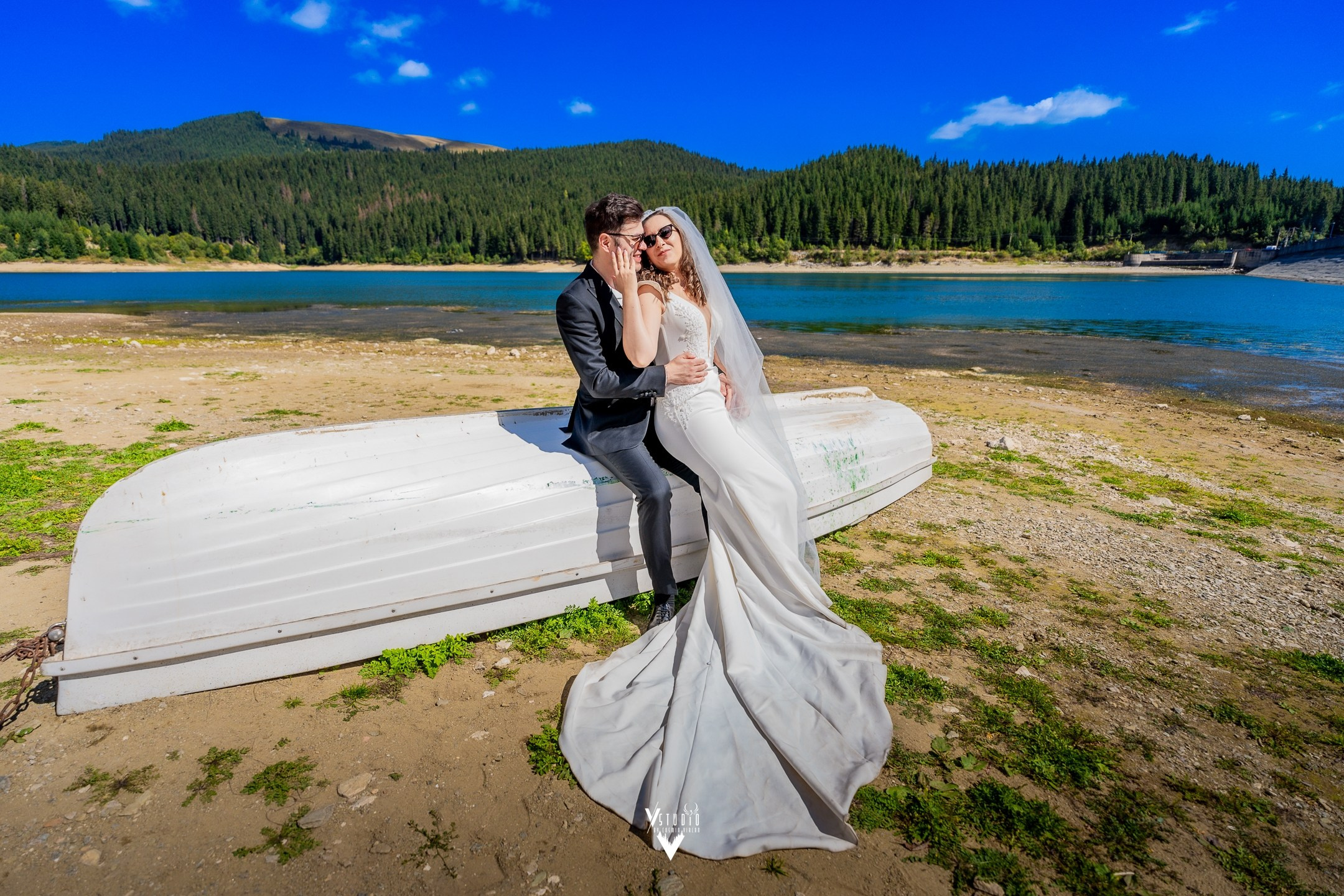 Fotografie de nunta. Cosmin Virlan - Fotograf de eveniment din Târgoviște