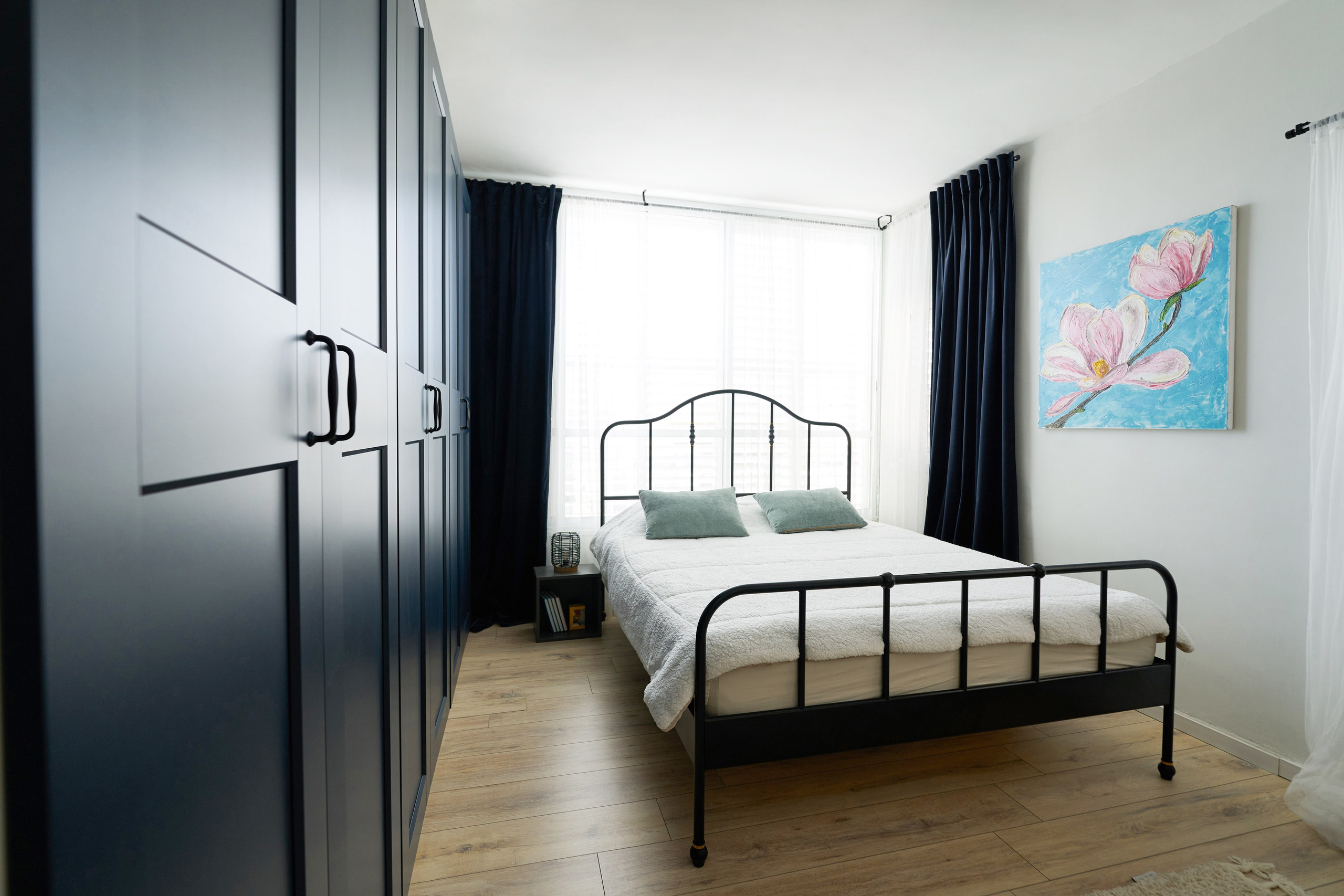 Interior. צלם אלכס ברט בישראל