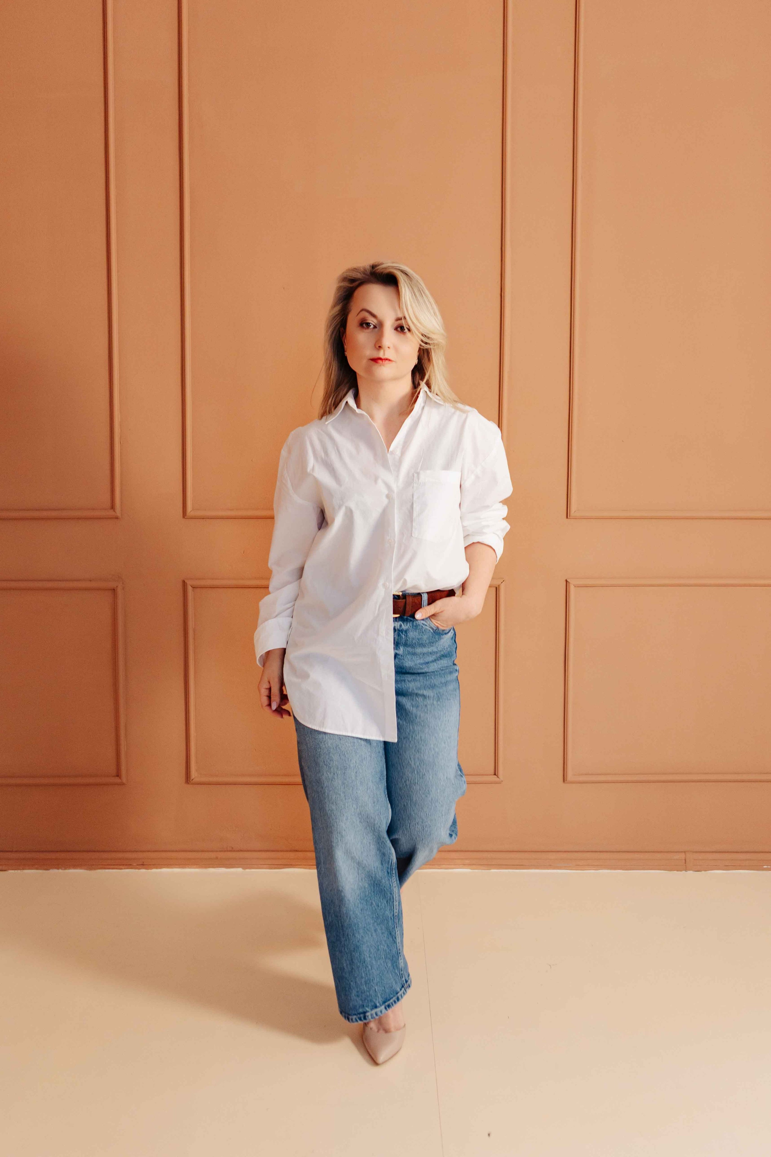 Laura. Cristina Andronache fotograf Brașov fotograf de familie fotograf de nunta Brașov