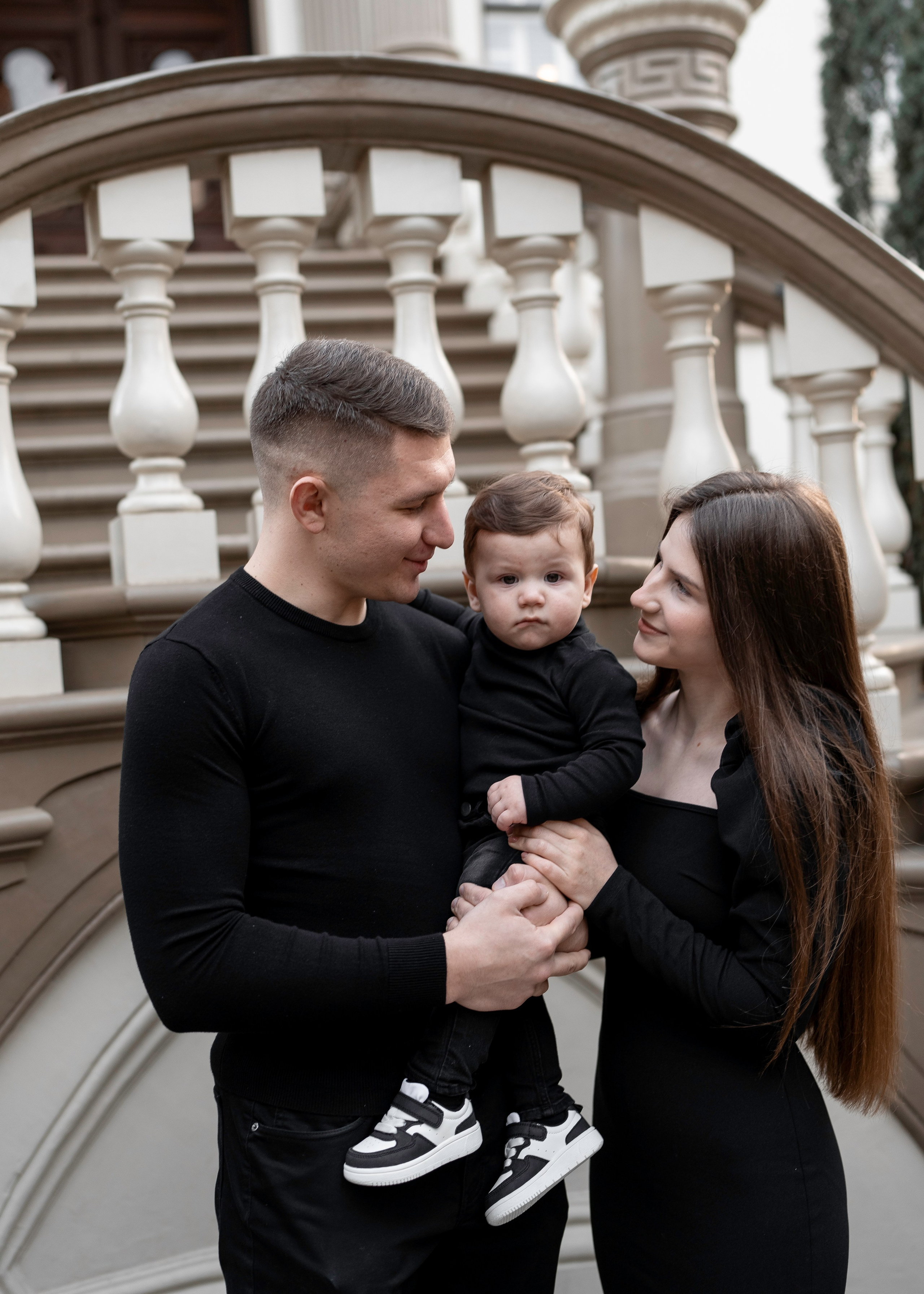 Artem, Nadia & Elisha. Family photographer in Sacramento | Sofia Pavenko