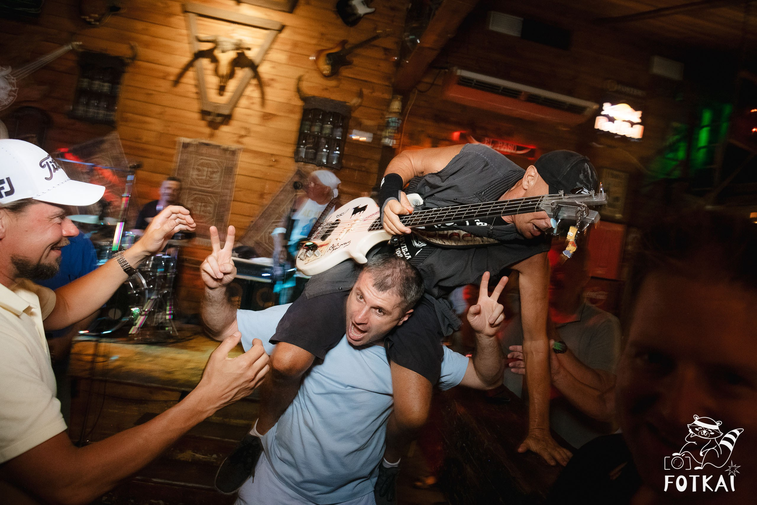 El Paso Rock Bar Torrevieja: Reportaje fotográfico 19.09.25 | FOTKAI