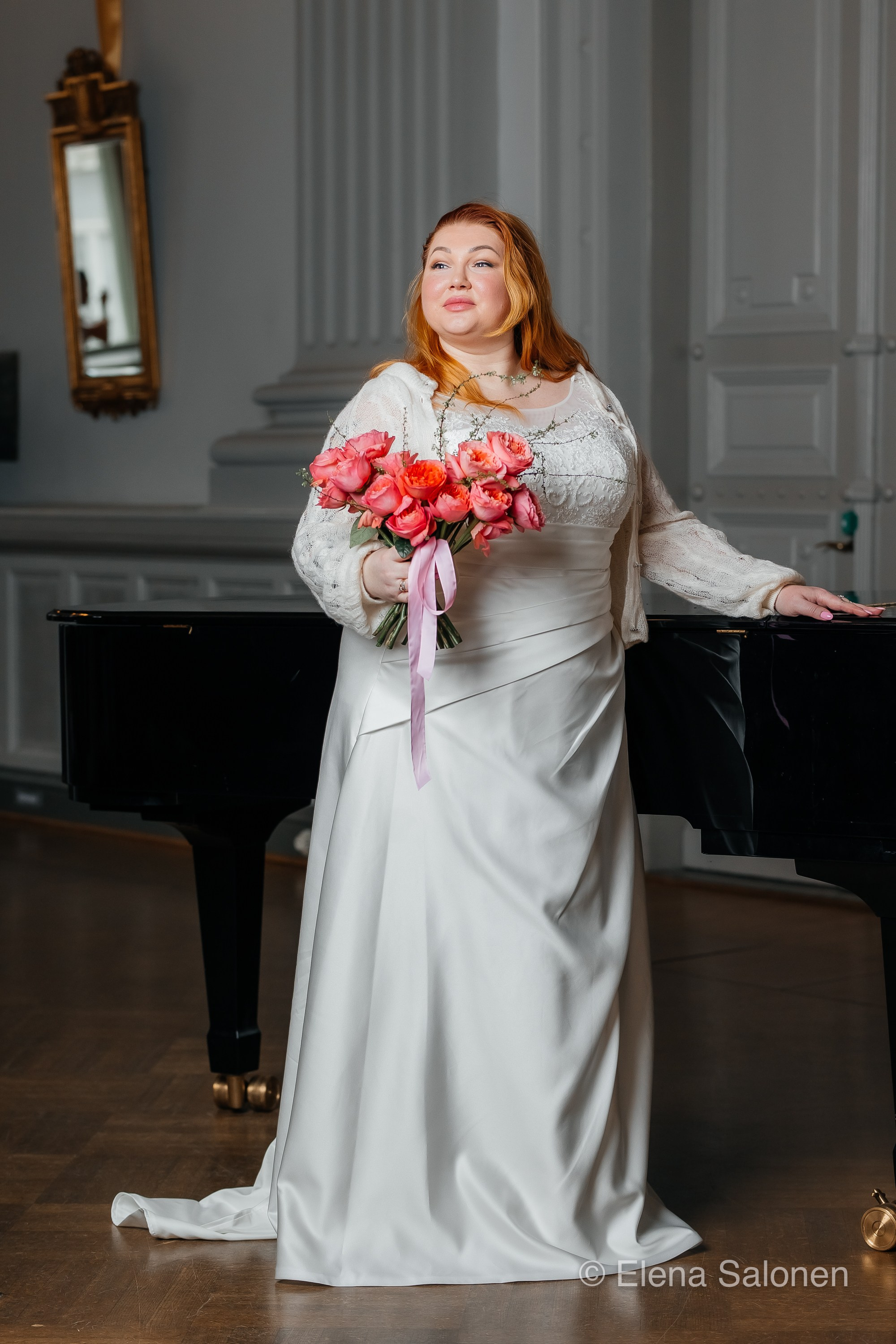 Iso hääkuvaus Helsingissä. Valokuvaaja Lahti, Helsinki Elena Salonen