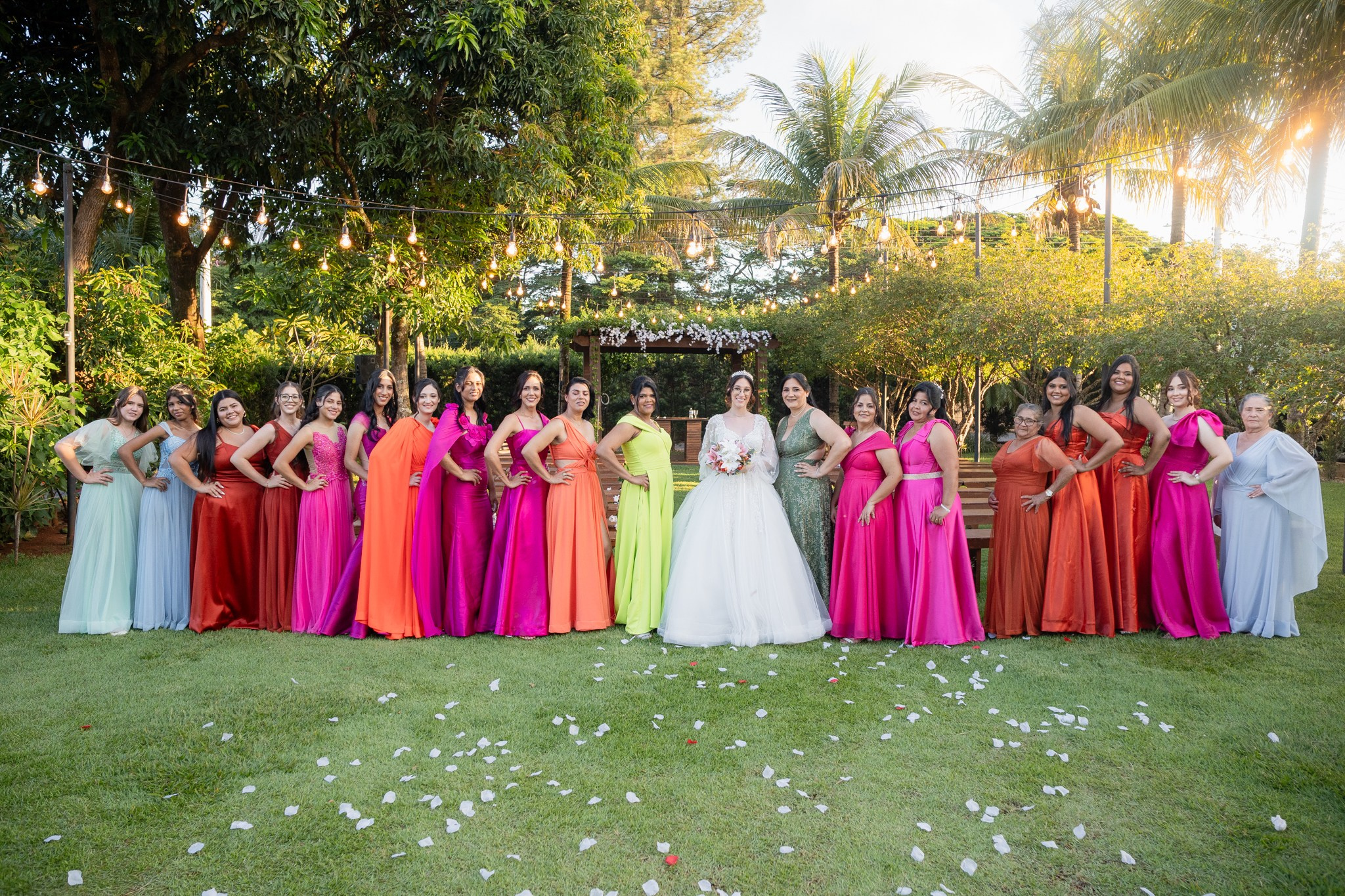Larissa & Vinicius — Espaço Faveral / Aararaquara. Robson Colaço