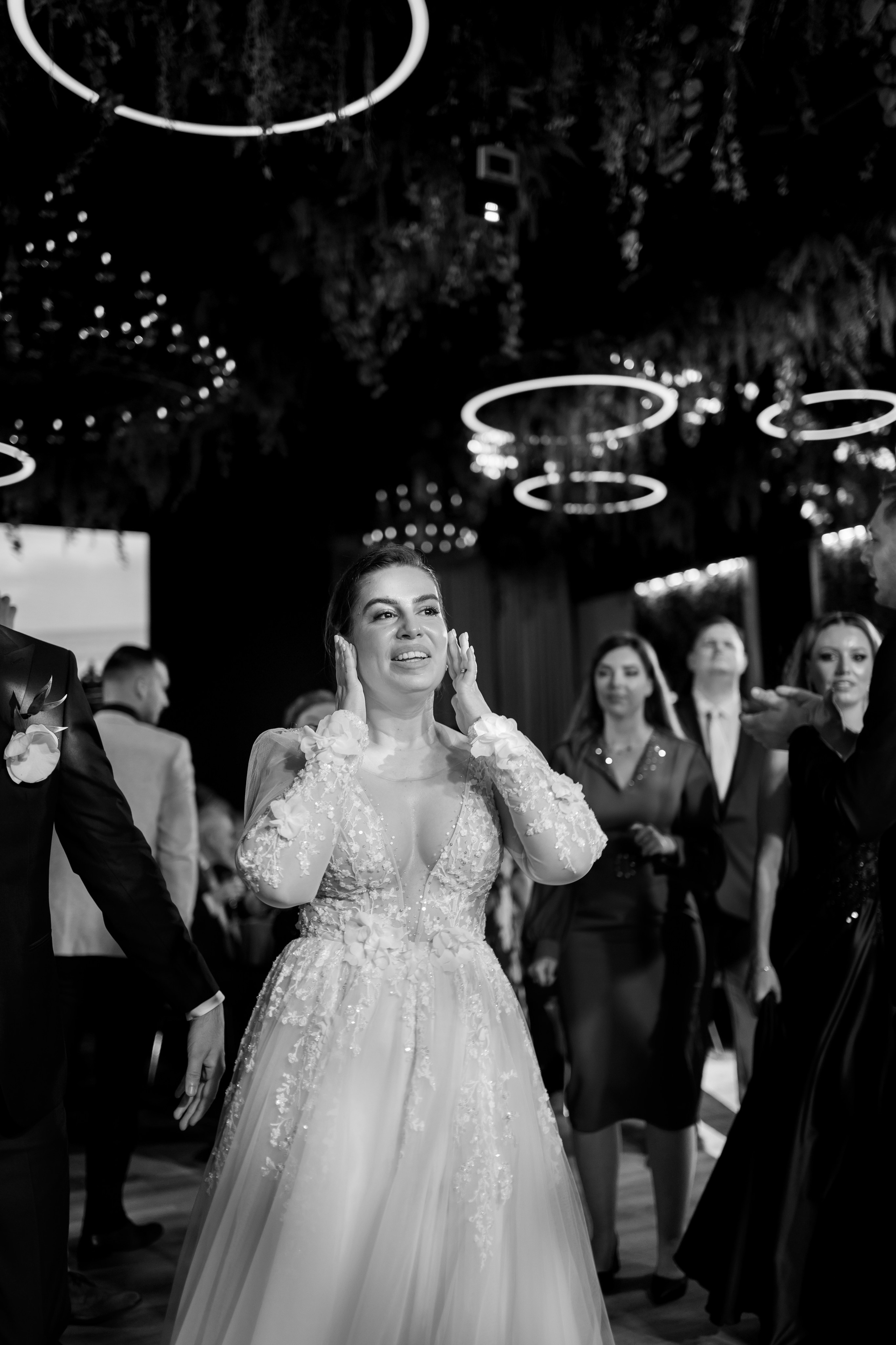 PARTY. Gabriel Florea — Fotograf nuntă București