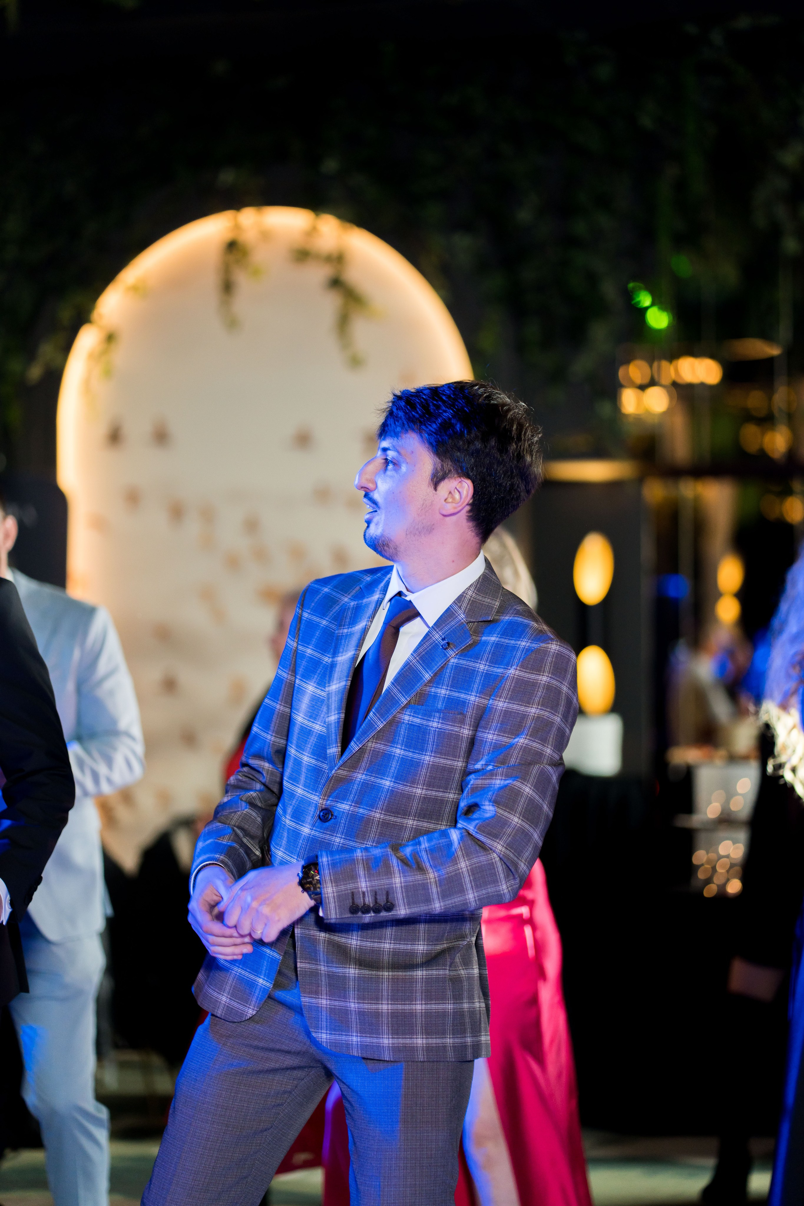 PARTY. Gabriel Florea — Fotograf nuntă București