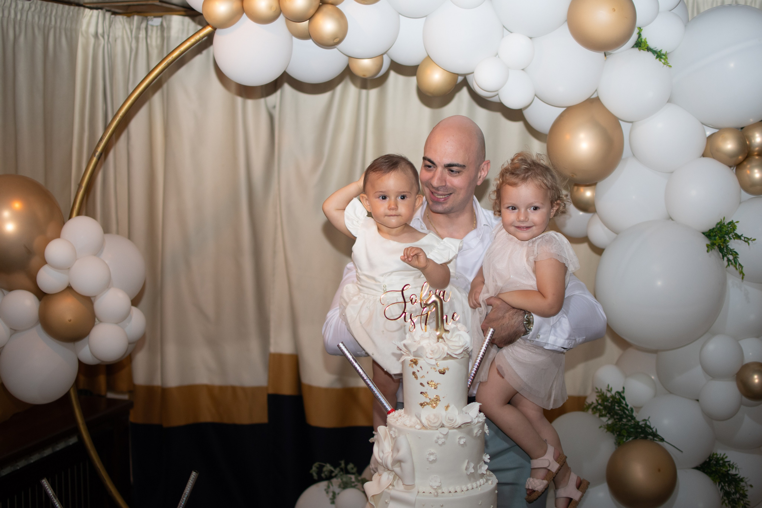 Sofija, krštenje i rođendan. BambinaaPhotography