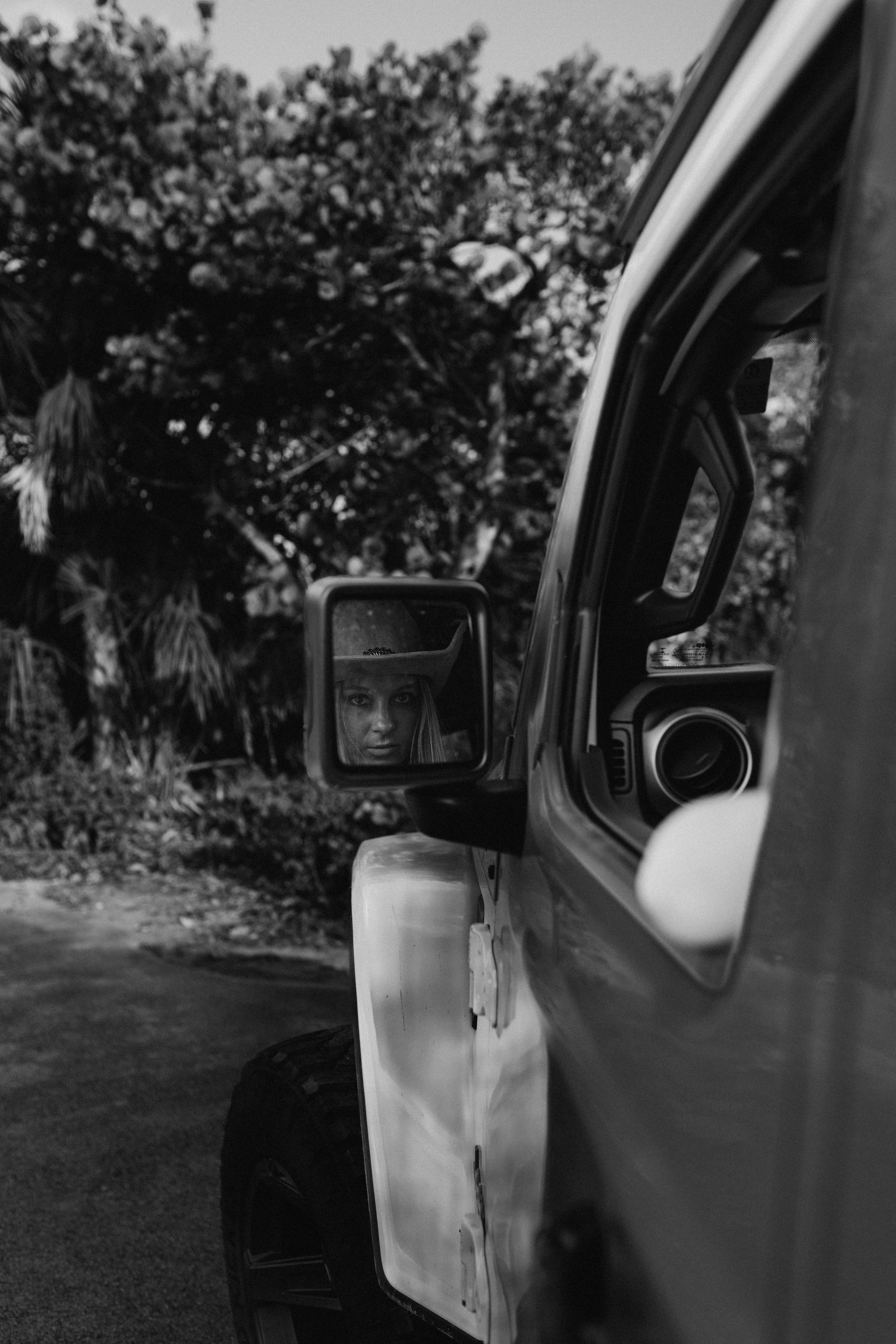 WEST. TETIANA UDOVYCHENKO STREET & PORTRAIT PHOTOGRAPHER