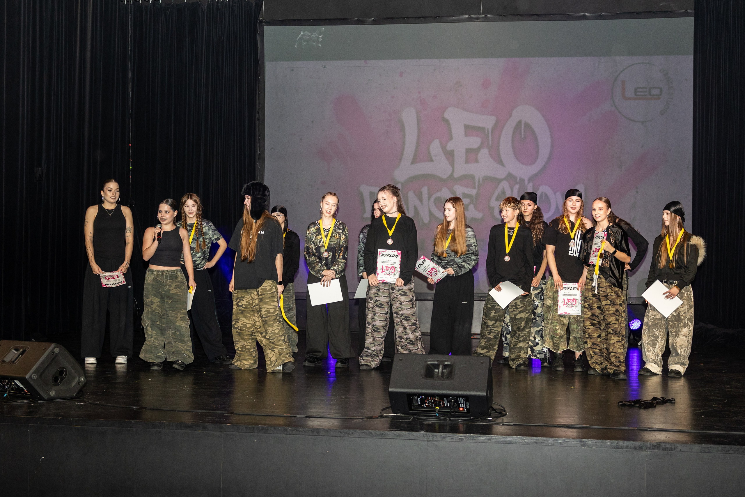 LEO DANCE SHOW WINTER 2025. Семейный и детский фотограф в Варшаве Мила Бобровская