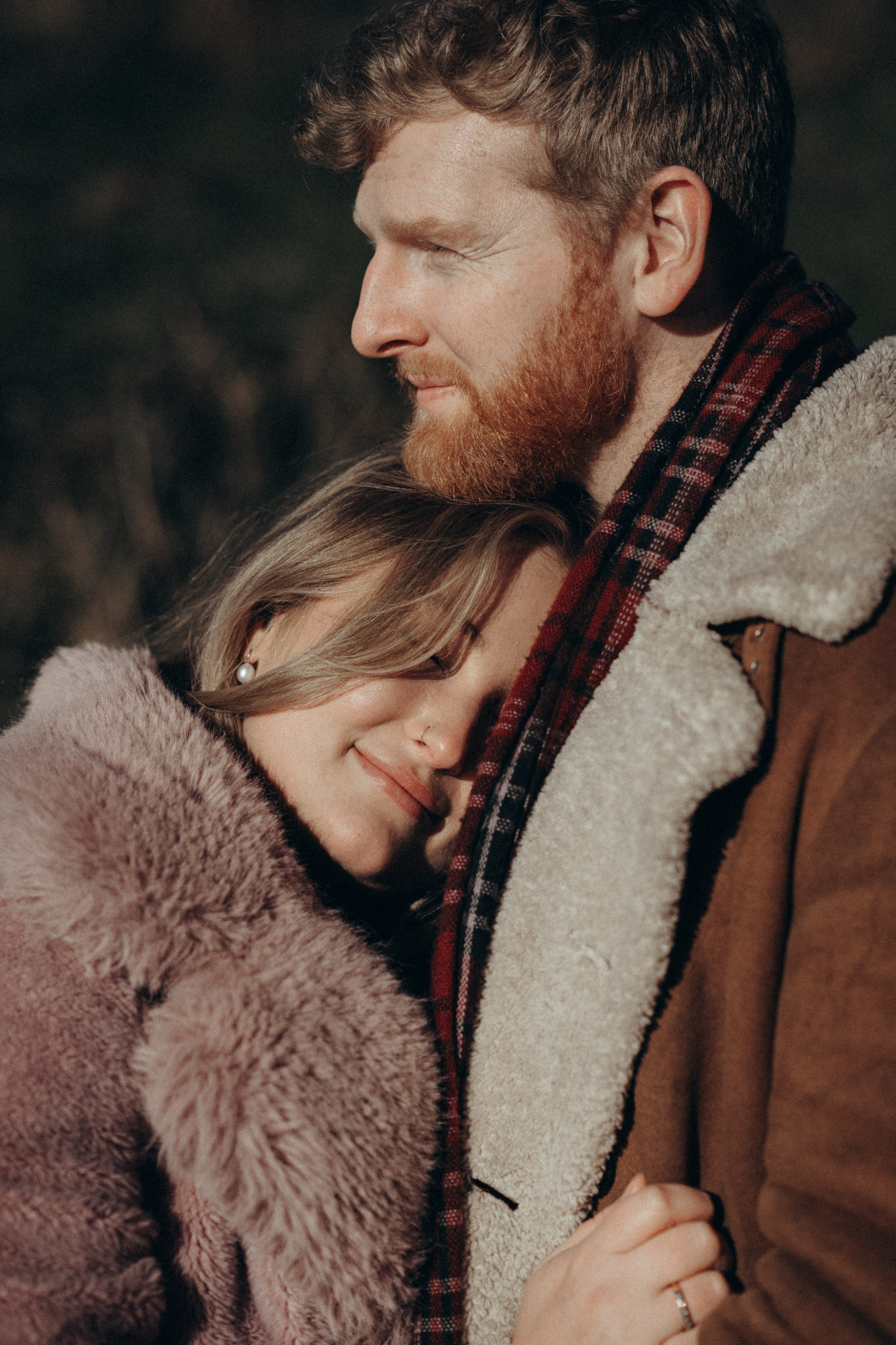 Howth cliff photoshoot. Wedding & Family photographer in County Donegal and Dublin, Ireland