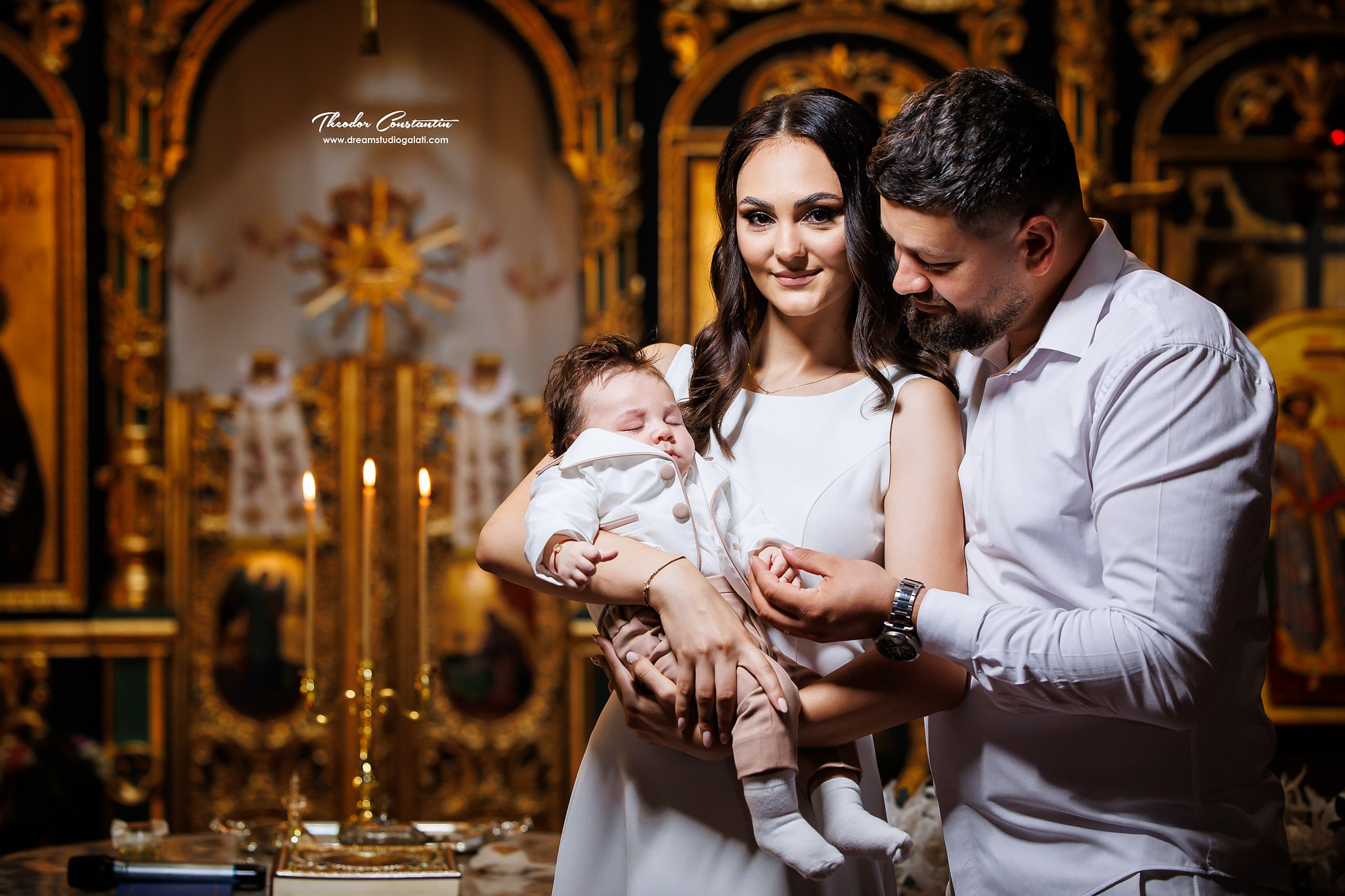 Botez. Dream Studio Galați – ședințe foto profesionale pentru familie, portrete și evenimente
