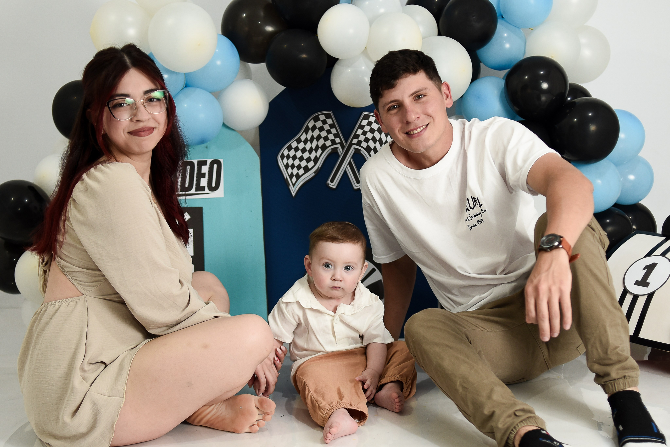 Amadeo. Temática: Autos de Carreas. Fotografo de casamiento en misiones y fotógrafo de familia  Posadas