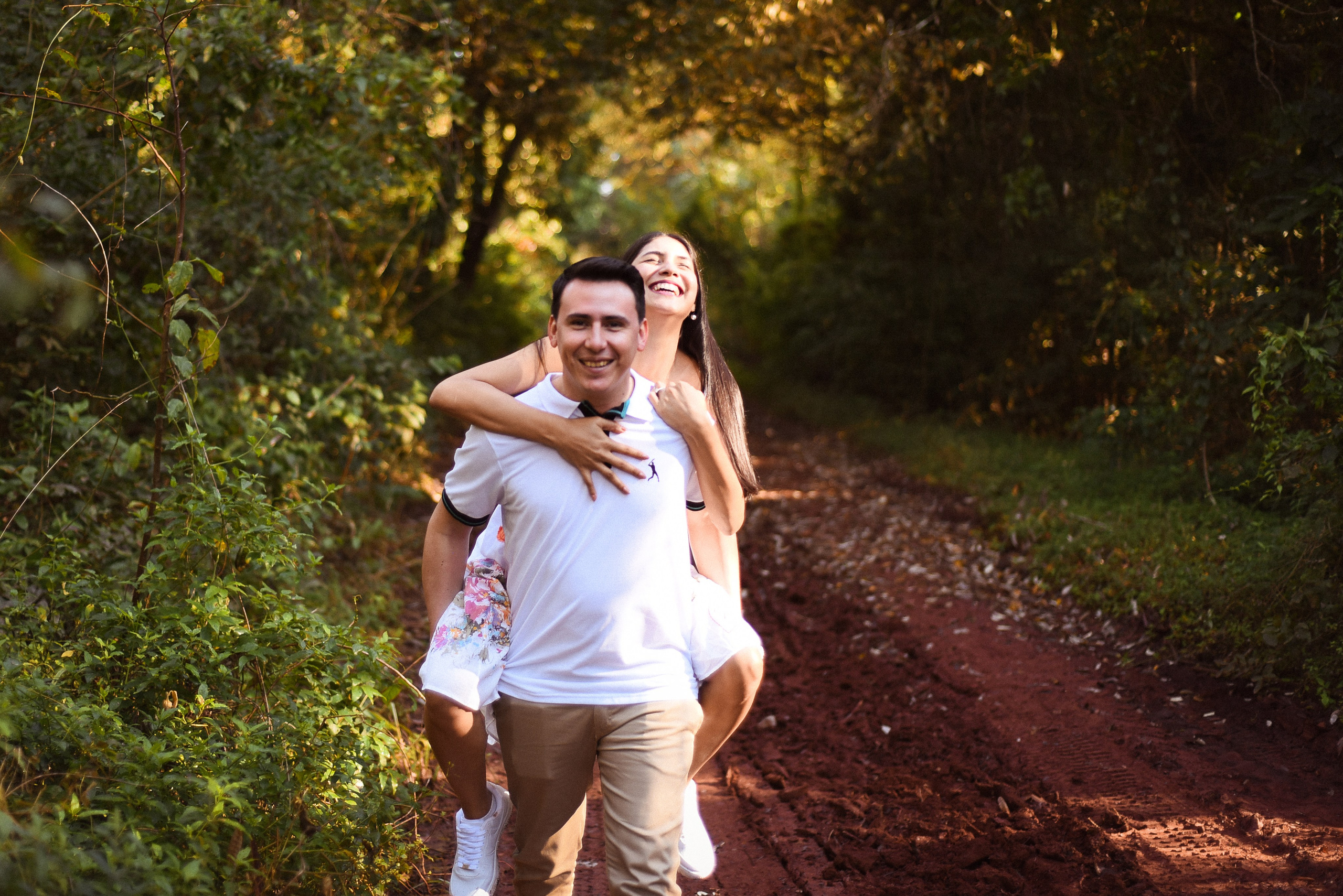 Mica & Fer. Fotografo de casamiento en misiones y fotógrafo de familia  Posadas