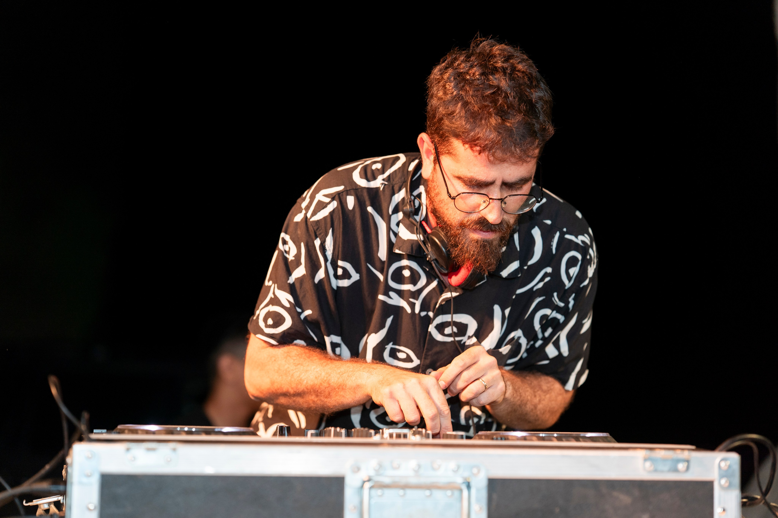 עדן ושלהבת. יוסף מזרחי צילום חתונה, ברית וזוגיות. צלם מקצועי שאוהב להוציא אתכם הכי יפים ברגעים הכי מרגשים