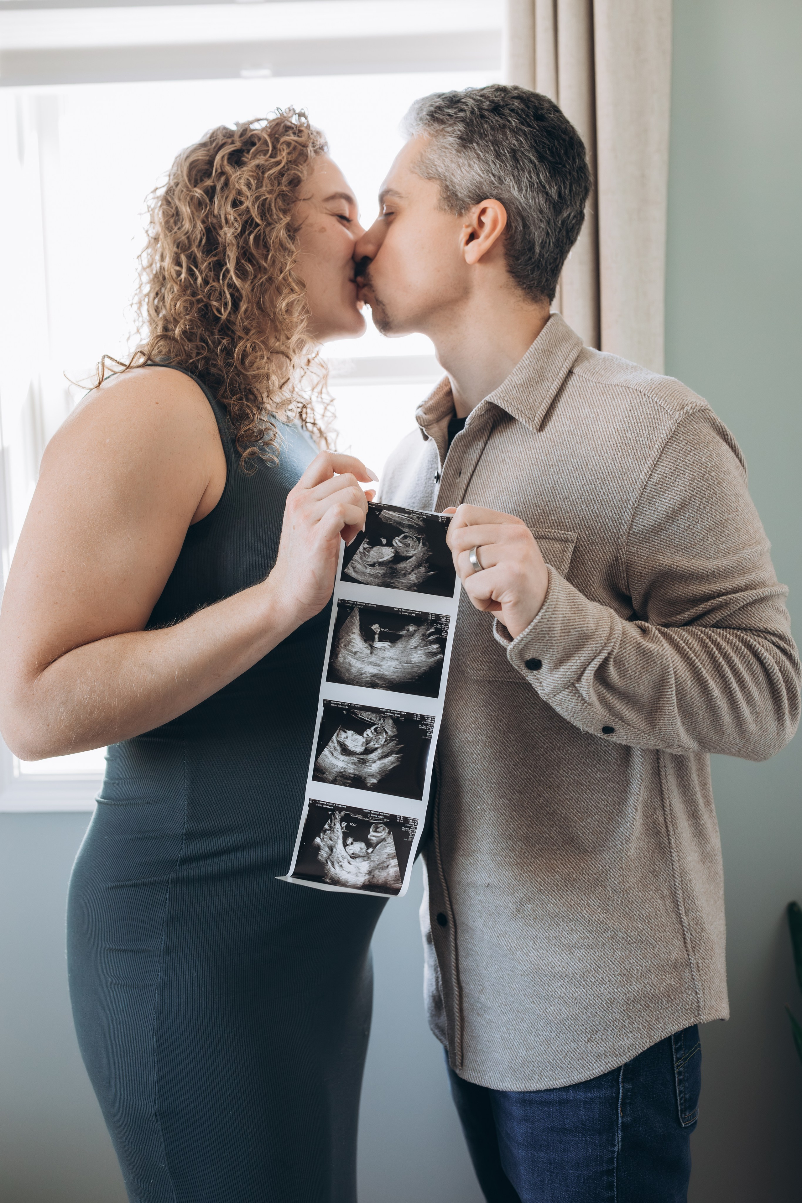 Rebecca. Love Through Photo