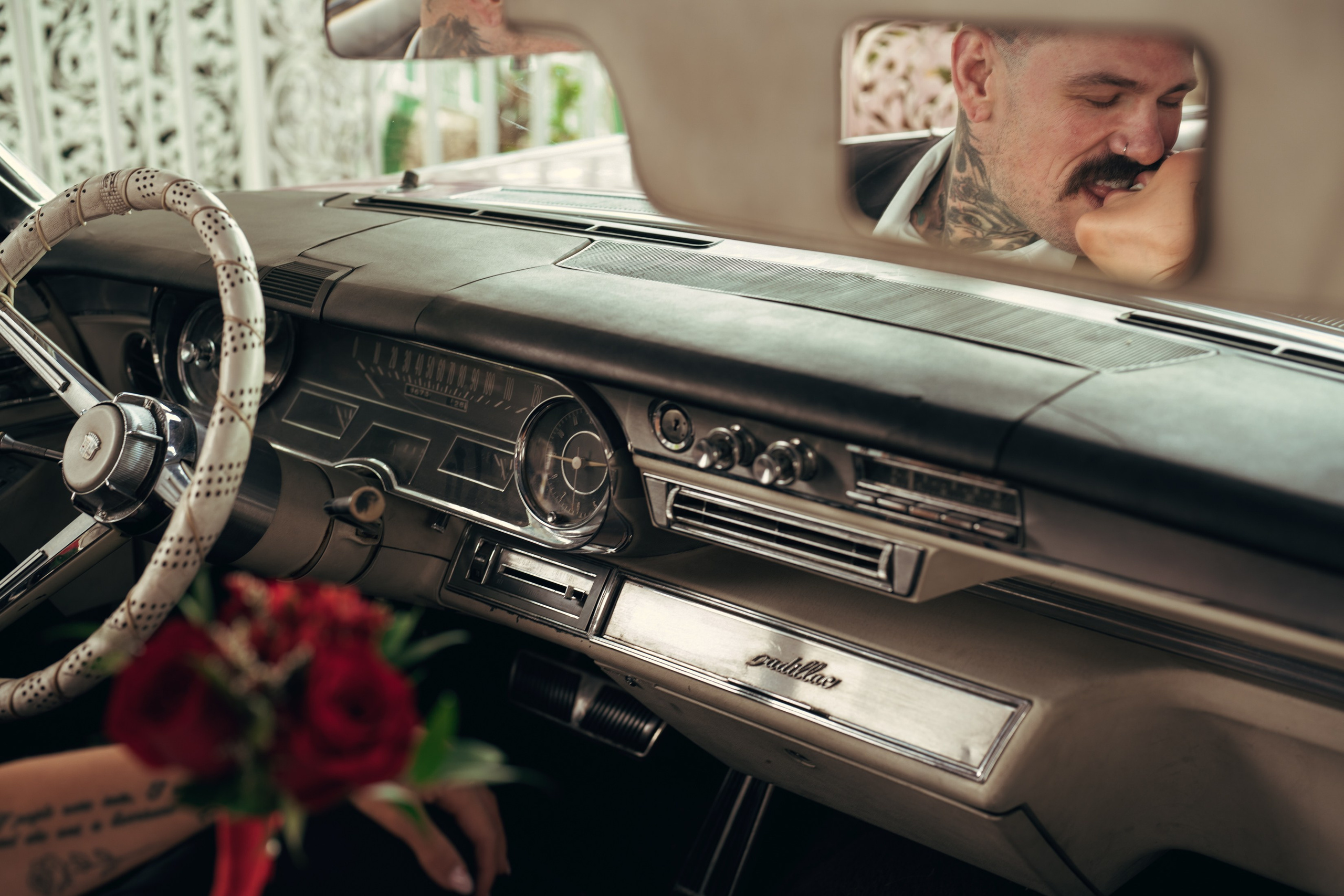 Daniel&Tyla. Wedding & elopement photographer Viktoriya Kravtsov. Las Vegas