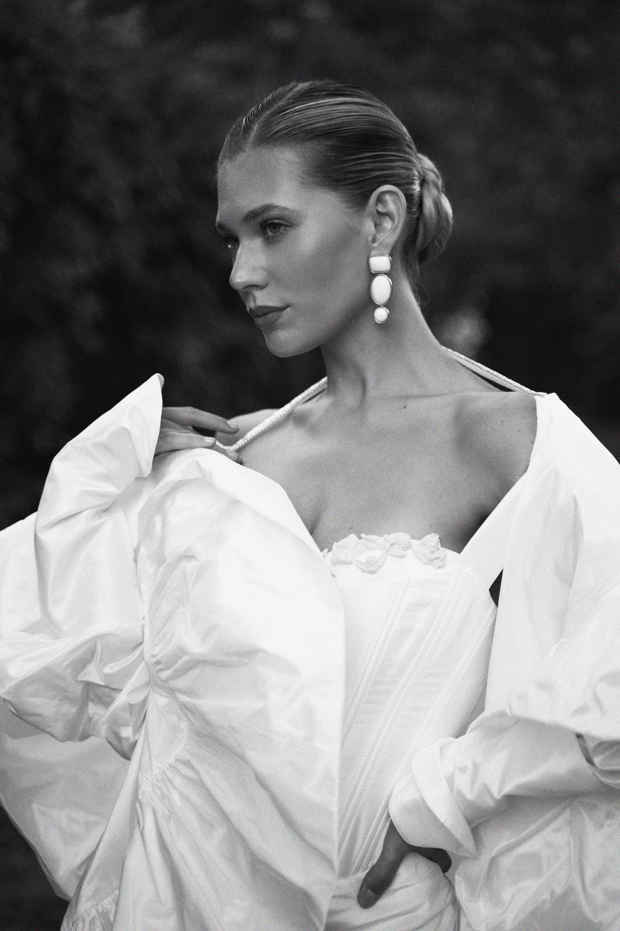 Bridal Portraits. Elena Ruzgis — Editorial Wedding & Portrait Photographer