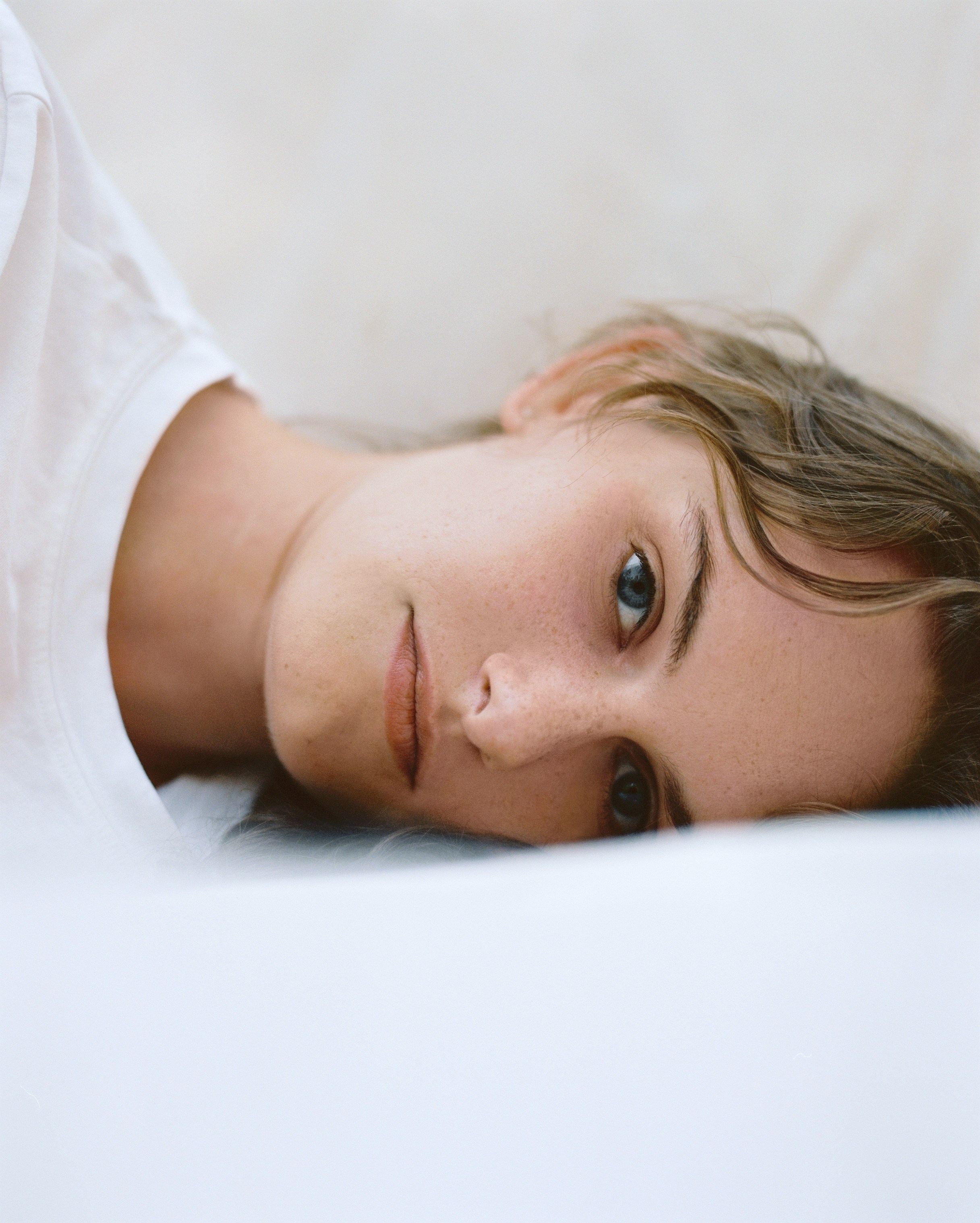 DŽESITA | ASMENINĖ FOTOSESIJA. Vestuvių ir nėščiųjų fotografė Raminta Razmaitė