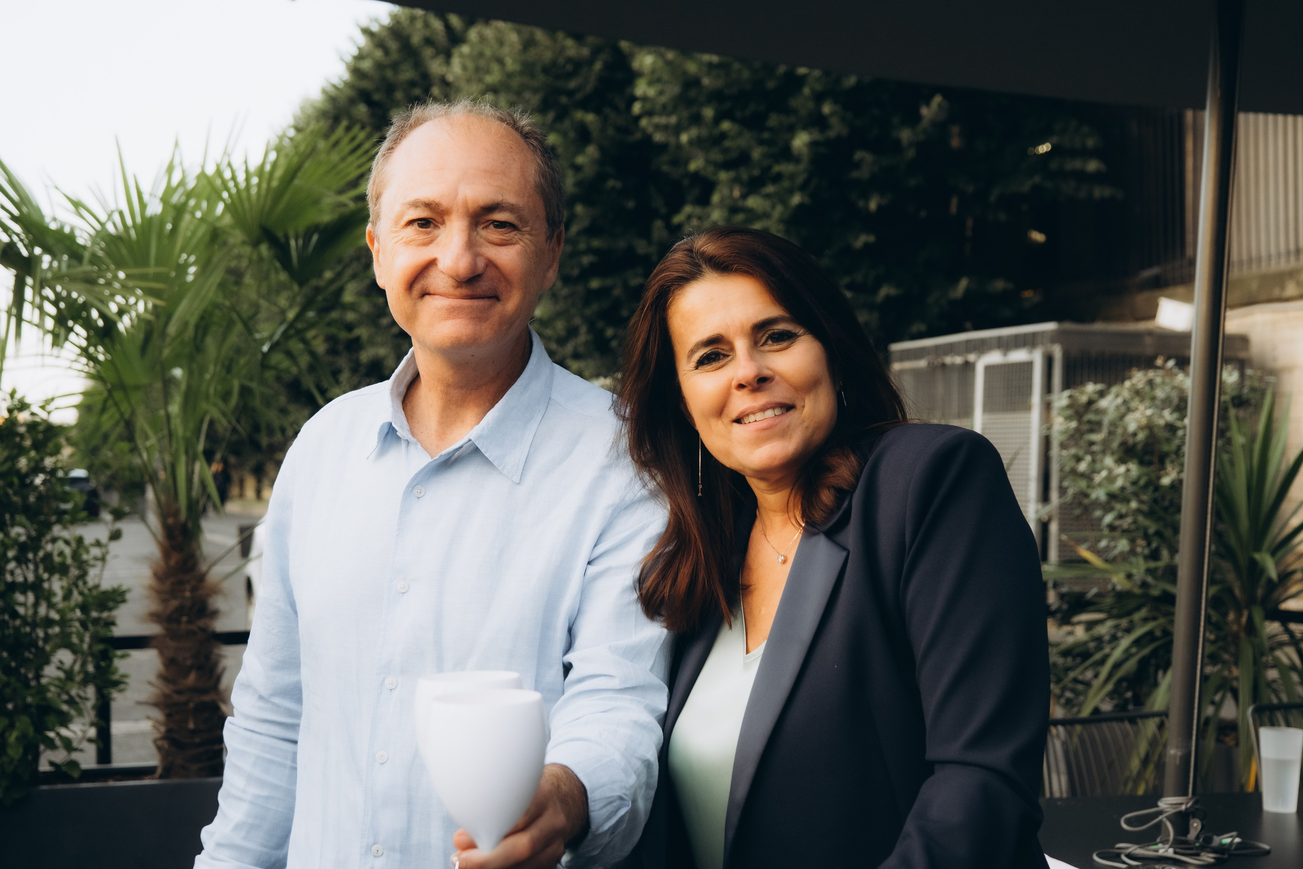 Marie’s Birthday with an Eiffel Tower view. Photographer in Paris Marina Chaput