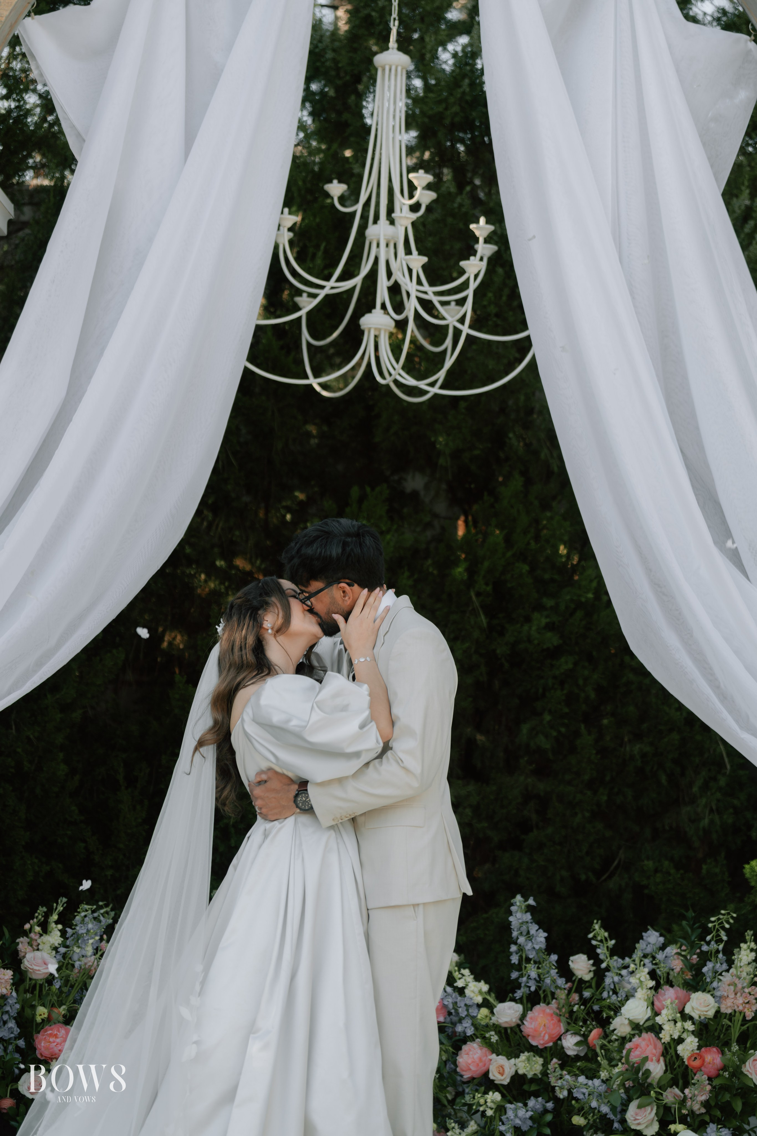 ARAVIND & MARISSA. WEDDING PHOTO COLOR GRADING