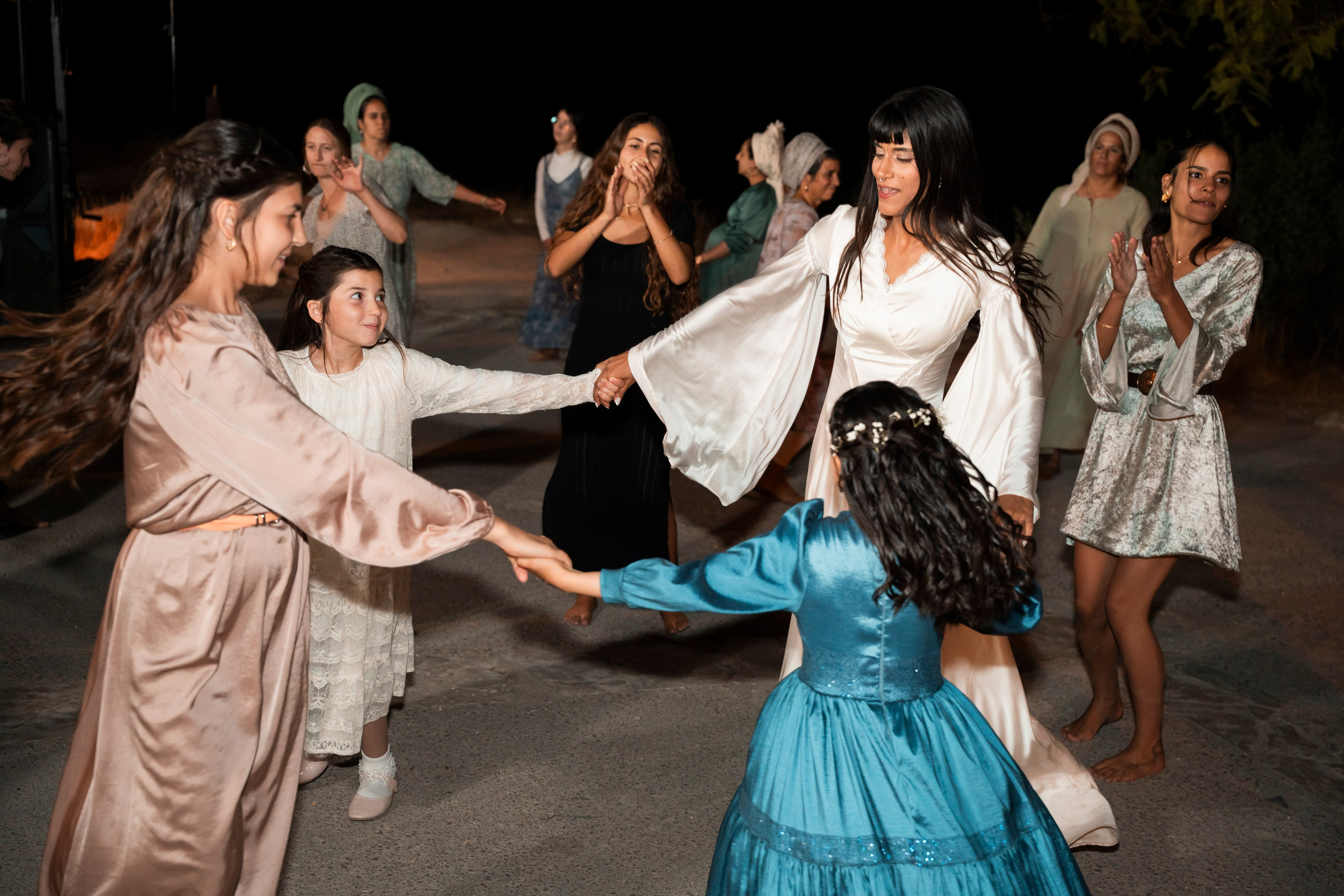 עדן ושלהבת. יוסף מזרחי צילום חתונה, ברית וזוגיות. צלם מקצועי שאוהב להוציא אתכם הכי יפים ברגעים הכי מרגשים