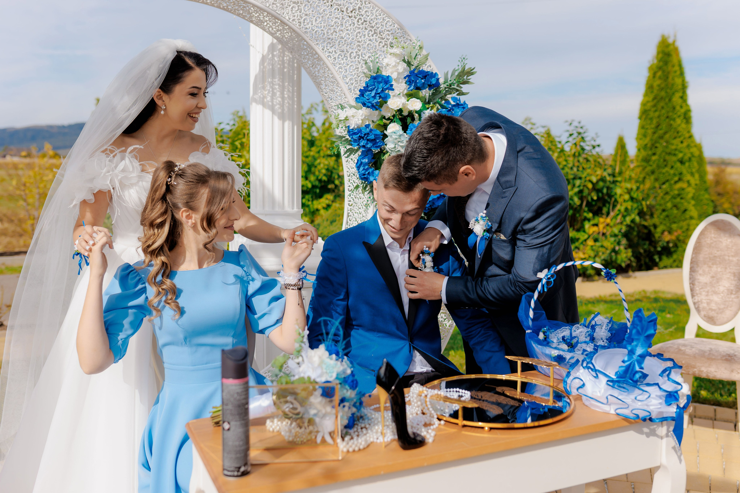 Loredana & Emilian – Ziua Nunții | Videografie - fotografie Botez Suceava, Iași, Botoșani. Servicii foto-video profesionale, pentru momente de neuitat